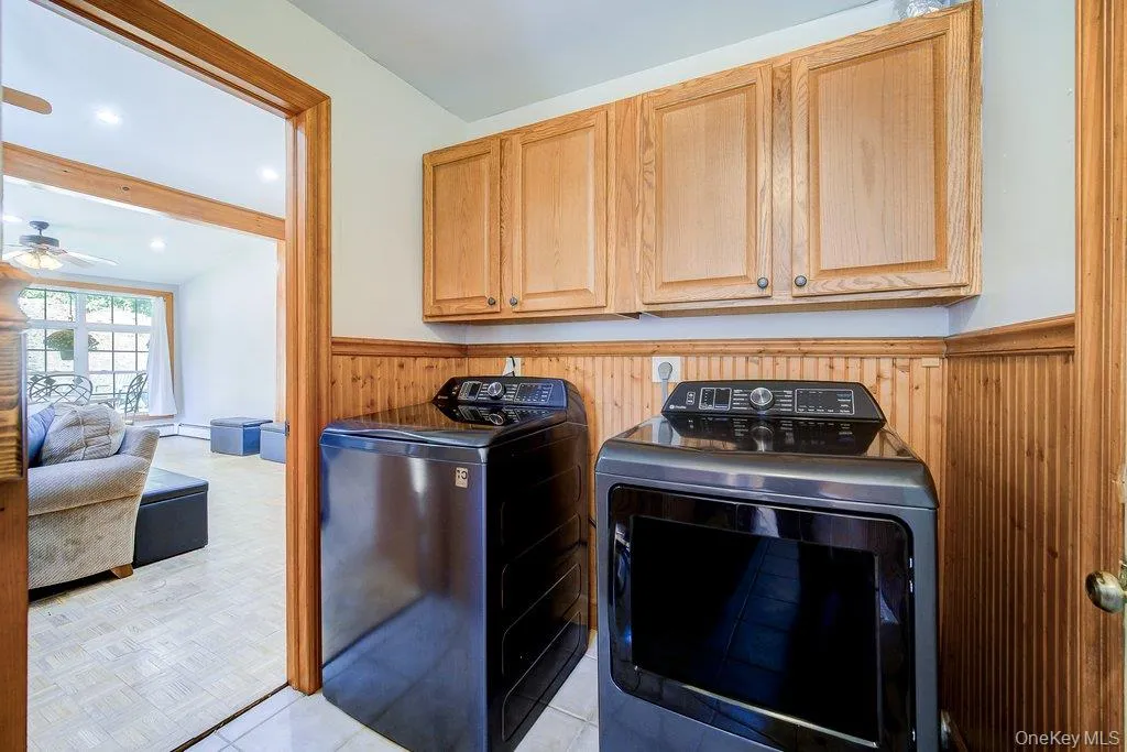 75 Alda Drive, Poughkeepsie, NY, 4 Bedrooms Bedrooms, 10 Rooms Rooms,2 BathroomsBathrooms,Residential,For Rent,Alda,0,1059380 75 Alda Drive, Poughkeepsie, NY, 4 Bedrooms Bedrooms, 10 Rooms Rooms,2 BathroomsBathrooms,Residential,For Rent,Alda,0,1059380