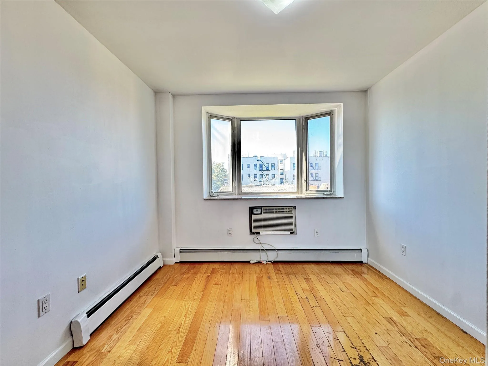 9305 37th Avenue, New York, NY, 2 Bedrooms Bedrooms, 5 Rooms Rooms,2 BathroomsBathrooms,Residential,For Rent,37th,0,1059382 9305 37th Avenue, New York, NY, 2 Bedrooms Bedrooms, 5 Rooms Rooms,2 BathroomsBathrooms,Residential,For Rent,37th,0,1059382