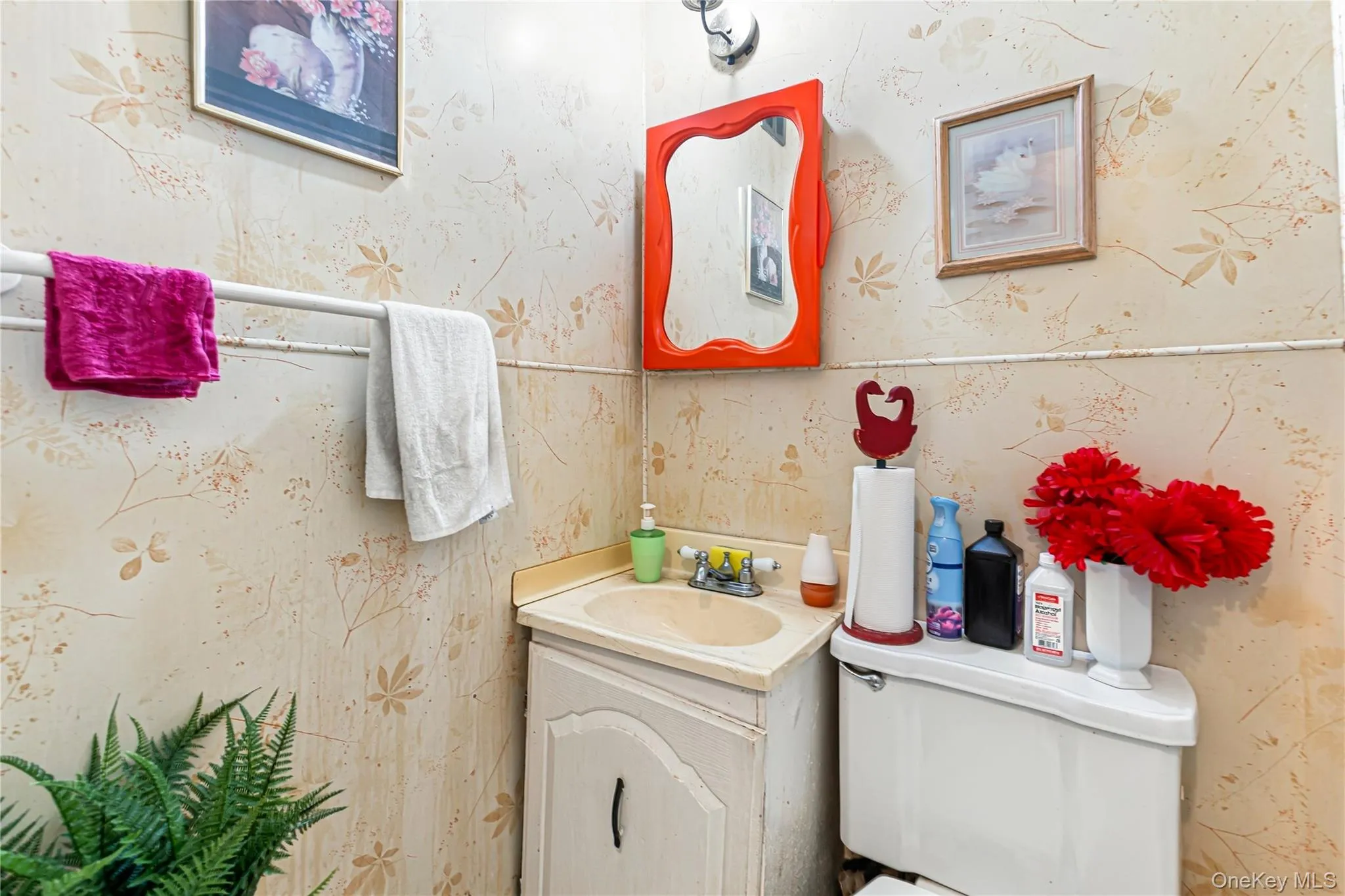 24904 148th Road, New York, NY, 3 Bedrooms Bedrooms, 10 Rooms Rooms,2 BathroomsBathrooms,Residential,For Rent,148th,0,1059385 24904 148th Road, New York, NY, 3 Bedrooms Bedrooms, 10 Rooms Rooms,2 BathroomsBathrooms,Residential,For Rent,148th,0,1059385