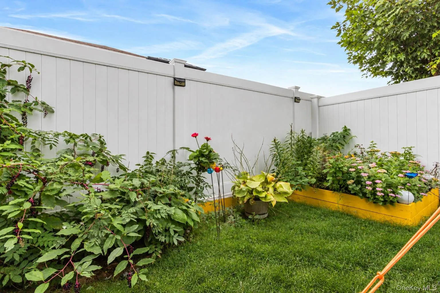 24904 148th Road, New York, NY, 3 Bedrooms Bedrooms, 10 Rooms Rooms,2 BathroomsBathrooms,Residential,For Rent,148th,0,1059385 24904 148th Road, New York, NY, 3 Bedrooms Bedrooms, 10 Rooms Rooms,2 BathroomsBathrooms,Residential,For Rent,148th,0,1059385