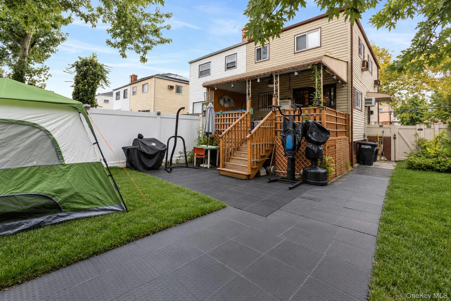24904 148th Road, New York, NY, 3 Bedrooms Bedrooms, 10 Rooms Rooms,2 BathroomsBathrooms,Residential,For Rent,148th,0,1059385 24904 148th Road, New York, NY, 3 Bedrooms Bedrooms, 10 Rooms Rooms,2 BathroomsBathrooms,Residential,For Rent,148th,0,1059385