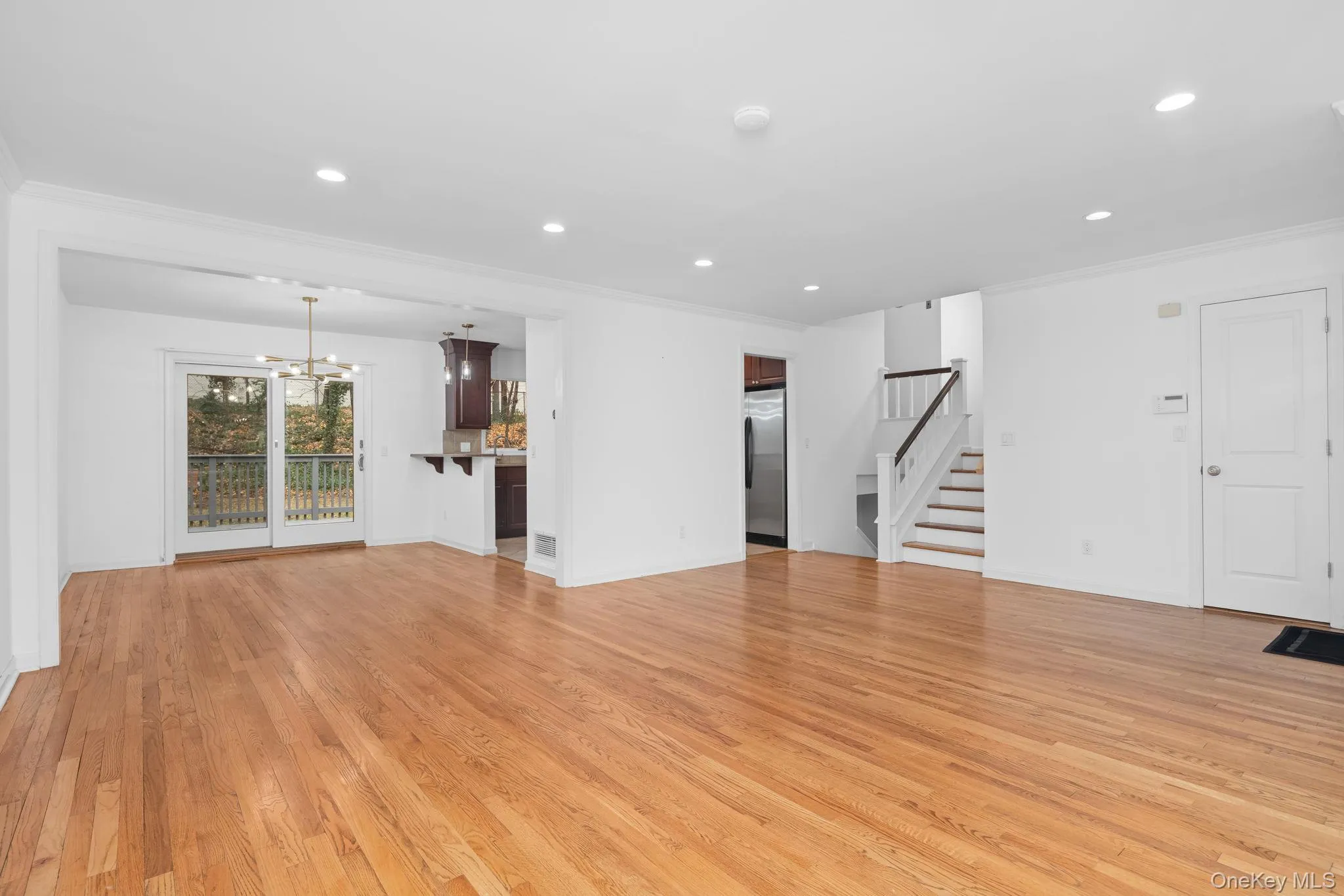 12 Chatham Road, New Rochelle, NY, 3 Bedrooms Bedrooms, 7 Rooms Rooms,2 BathroomsBathrooms,Residential,For Rent,Chatham,0,1059390 12 Chatham Road, New Rochelle, NY, 3 Bedrooms Bedrooms, 7 Rooms Rooms,2 BathroomsBathrooms,Residential,For Rent,Chatham,0,1059390