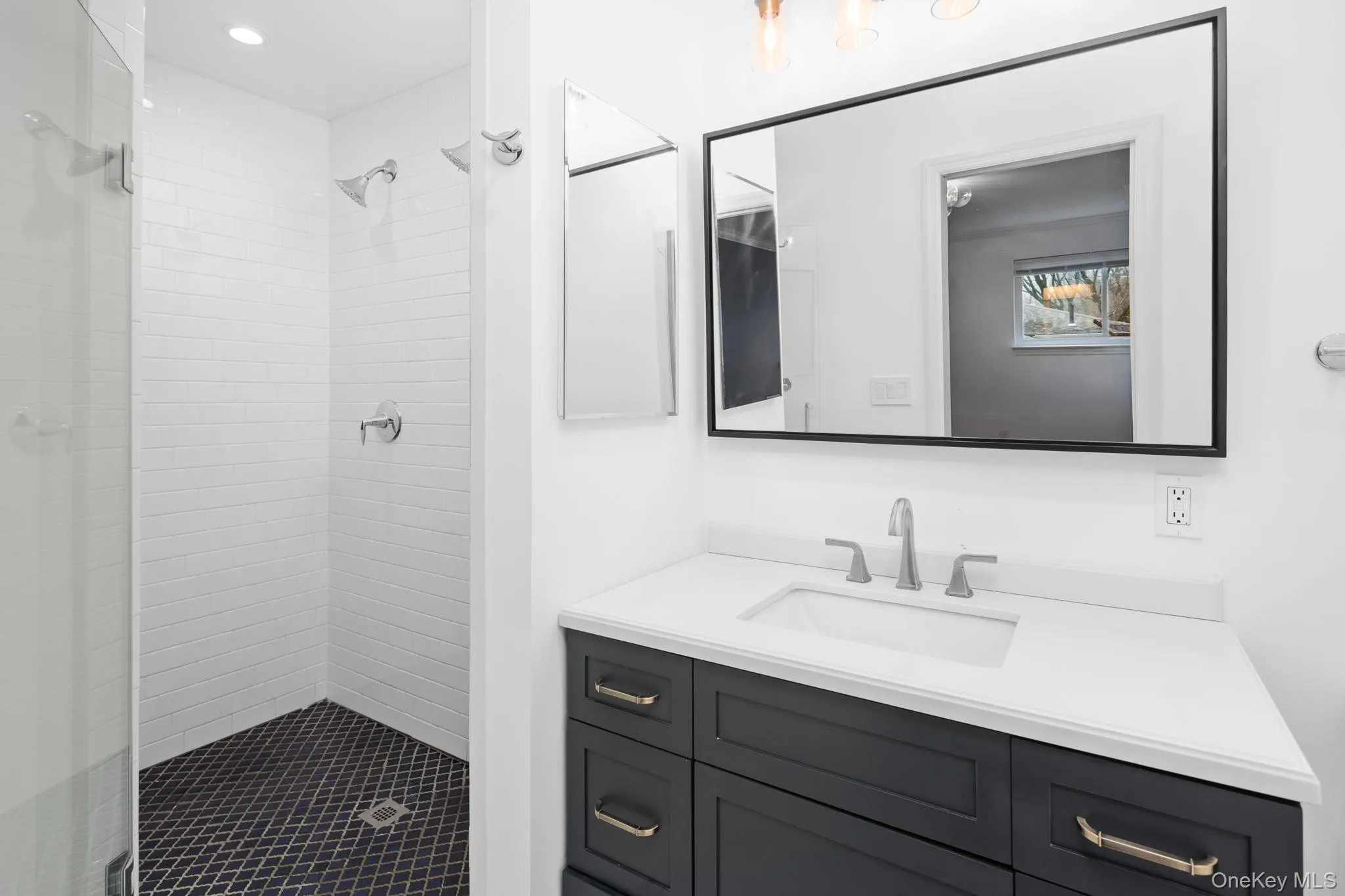 12 Chatham Road, New Rochelle, NY, 3 Bedrooms Bedrooms, 7 Rooms Rooms,2 BathroomsBathrooms,Residential,For Rent,Chatham,0,1059390 12 Chatham Road, New Rochelle, NY, 3 Bedrooms Bedrooms, 7 Rooms Rooms,2 BathroomsBathrooms,Residential,For Rent,Chatham,0,1059390