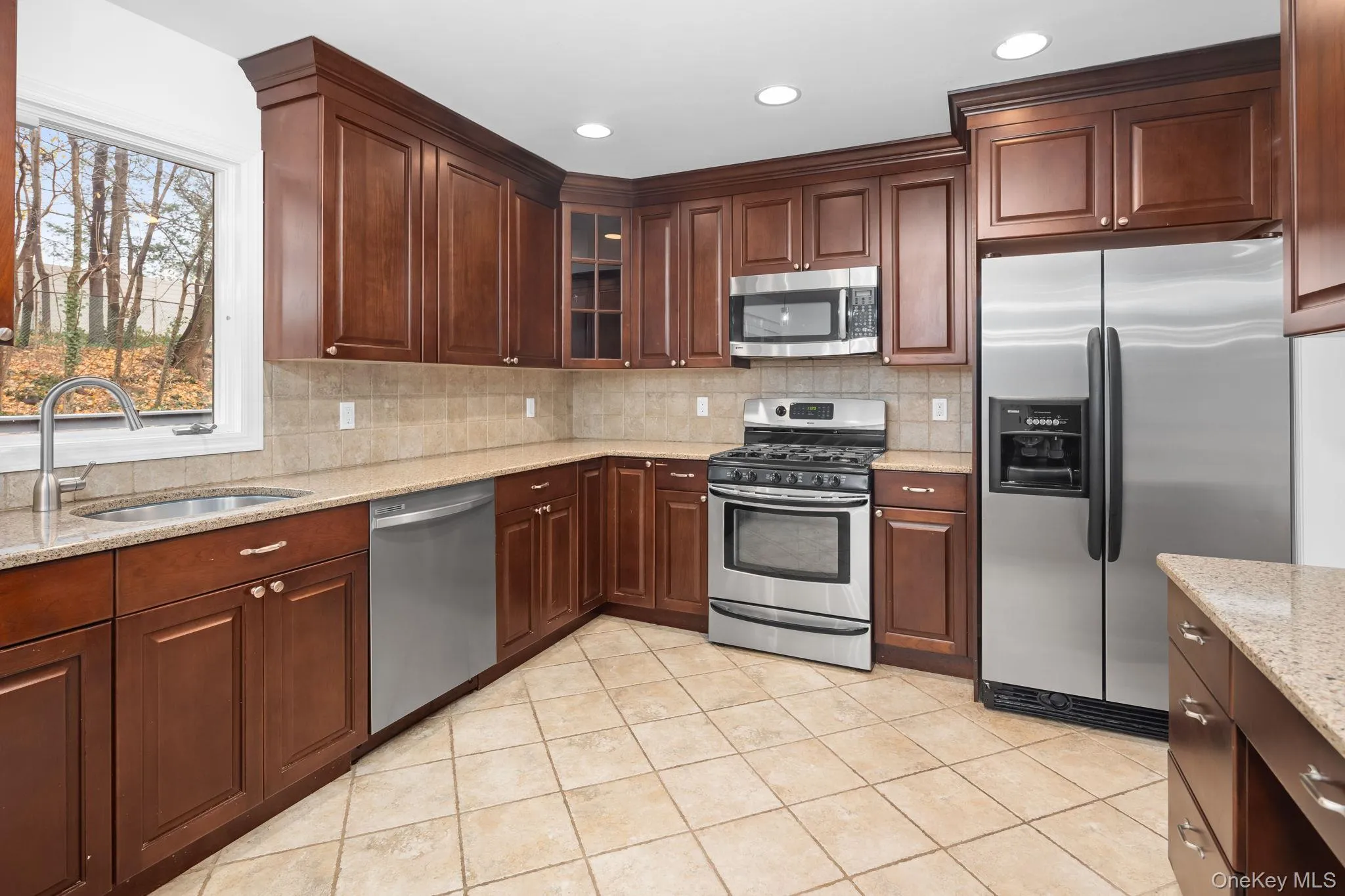 12 Chatham Road, New Rochelle, NY, 3 Bedrooms Bedrooms, 7 Rooms Rooms,2 BathroomsBathrooms,Residential,For Rent,Chatham,0,1059390 12 Chatham Road, New Rochelle, NY, 3 Bedrooms Bedrooms, 7 Rooms Rooms,2 BathroomsBathrooms,Residential,For Rent,Chatham,0,1059390