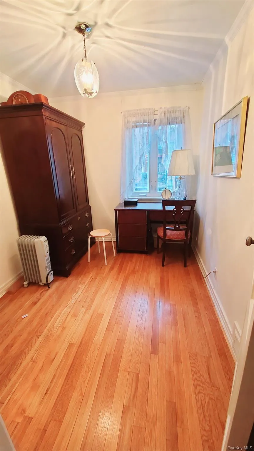105-39 65th Road, New York, NY, 4 Bedrooms Bedrooms, 6 Rooms Rooms,2 BathroomsBathrooms,Residential Lease,For Rent,65th,0,1059394 105-39 65th Road, New York, NY, 4 Bedrooms Bedrooms, 6 Rooms Rooms,2 BathroomsBathrooms,Residential Lease,For Rent,65th,0,1059394