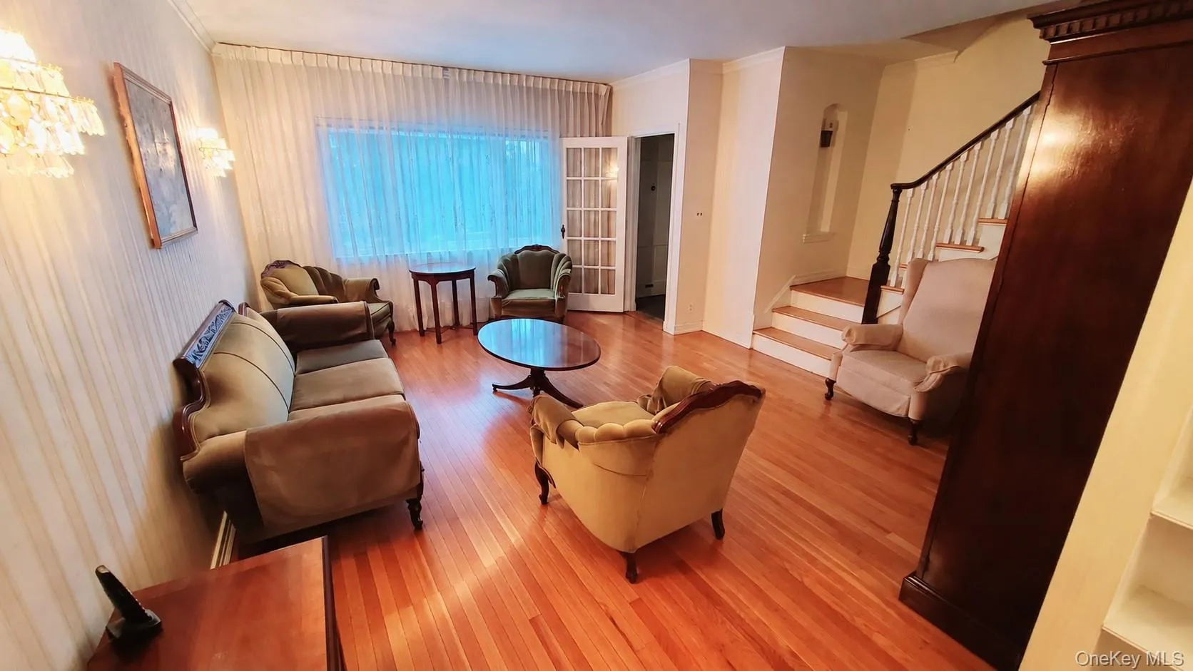 105-39 65th Road, New York, NY, 4 Bedrooms Bedrooms, 6 Rooms Rooms,2 BathroomsBathrooms,Residential Lease,For Rent,65th,0,1059394 105-39 65th Road, New York, NY, 4 Bedrooms Bedrooms, 6 Rooms Rooms,2 BathroomsBathrooms,Residential Lease,For Rent,65th,0,1059394
