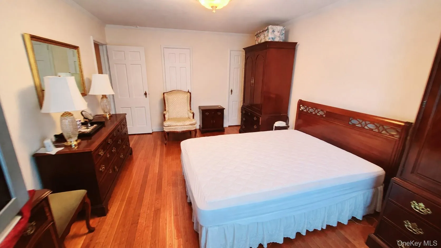 105-39 65th Road, New York, NY, 4 Bedrooms Bedrooms, 6 Rooms Rooms,2 BathroomsBathrooms,Residential Lease,For Rent,65th,0,1059394 105-39 65th Road, New York, NY, 4 Bedrooms Bedrooms, 6 Rooms Rooms,2 BathroomsBathrooms,Residential Lease,For Rent,65th,0,1059394