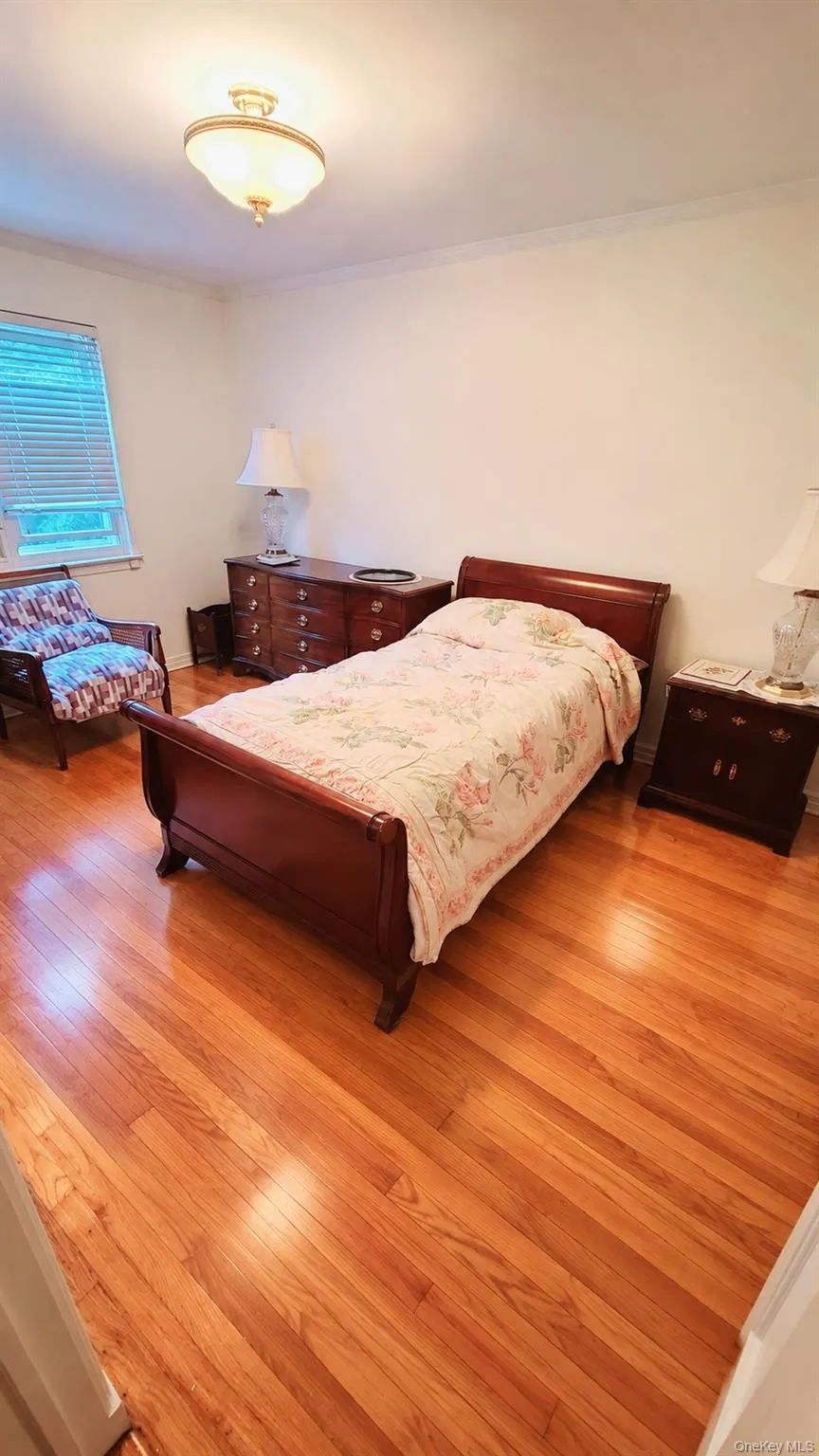 105-39 65th Road, New York, NY, 4 Bedrooms Bedrooms, 6 Rooms Rooms,2 BathroomsBathrooms,Residential Lease,For Rent,65th,0,1059394 105-39 65th Road, New York, NY, 4 Bedrooms Bedrooms, 6 Rooms Rooms,2 BathroomsBathrooms,Residential Lease,For Rent,65th,0,1059394