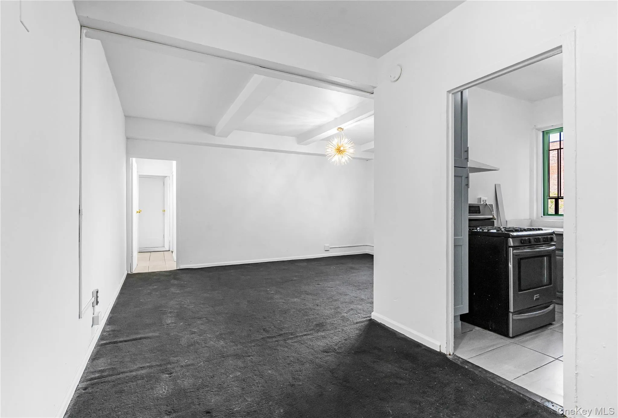 1946 Tremont Avenue, New York, NY, 2 Bedrooms Bedrooms, 5 Rooms Rooms,1 BathroomBathrooms,Residential,For Rent,Tremont,0,1059396 1946 Tremont Avenue, New York, NY, 2 Bedrooms Bedrooms, 5 Rooms Rooms,1 BathroomBathrooms,Residential,For Rent,Tremont,0,1059396
