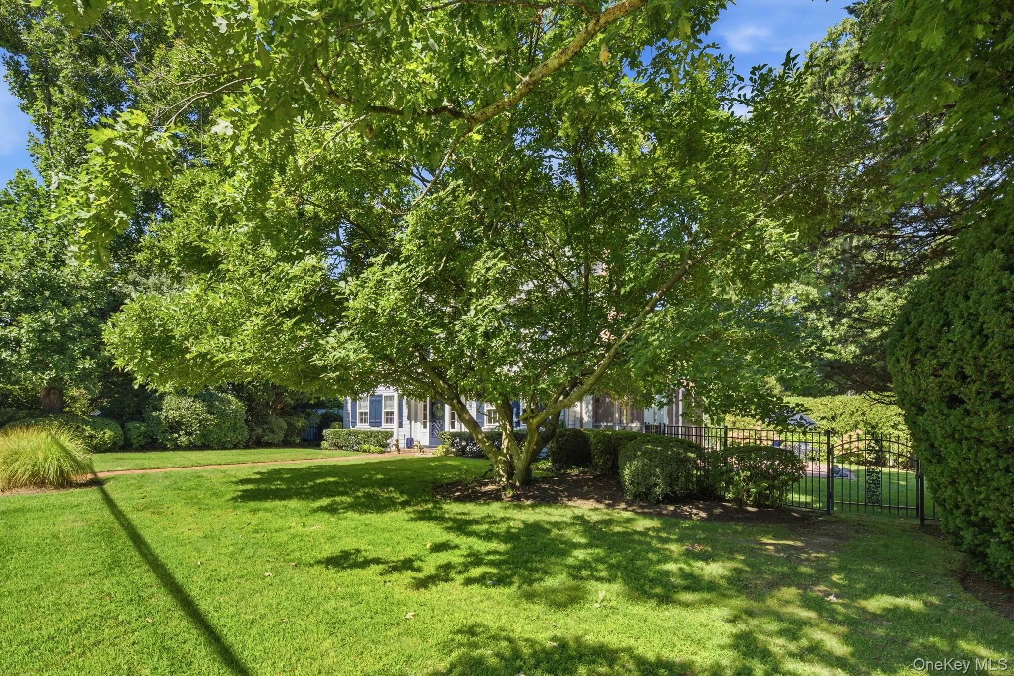 75 Dewey Street, Huntington, NY, 4 Bedrooms Bedrooms, 7 Rooms Rooms,3 BathroomsBathrooms,Residential,For Rent,Dewey,0,1059398 75 Dewey Street, Huntington, NY, 4 Bedrooms Bedrooms, 7 Rooms Rooms,3 BathroomsBathrooms,Residential,For Rent,Dewey,0,1059398