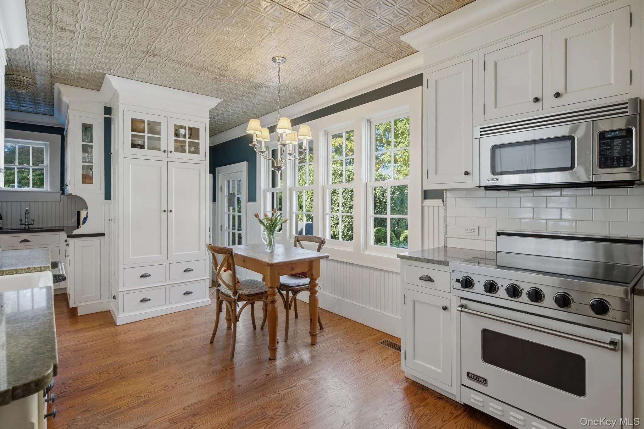 75 Dewey Street, Huntington, NY, 4 Bedrooms Bedrooms, 7 Rooms Rooms,3 BathroomsBathrooms,Residential,For Rent,Dewey,0,1059398 75 Dewey Street, Huntington, NY, 4 Bedrooms Bedrooms, 7 Rooms Rooms,3 BathroomsBathrooms,Residential,For Rent,Dewey,0,1059398