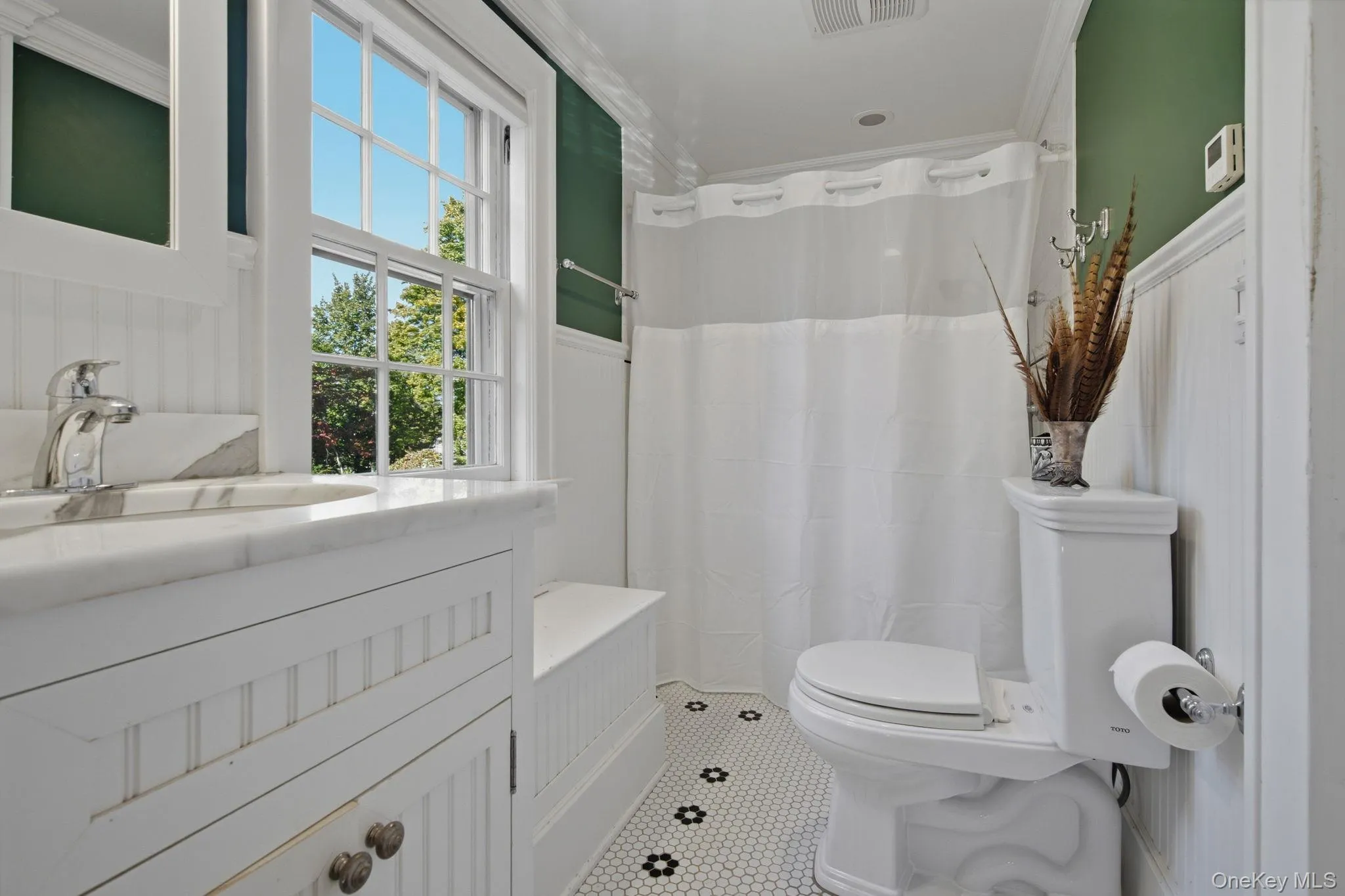 75 Dewey Street, Huntington, NY, 4 Bedrooms Bedrooms, 7 Rooms Rooms,3 BathroomsBathrooms,Residential,For Rent,Dewey,0,1059398 75 Dewey Street, Huntington, NY, 4 Bedrooms Bedrooms, 7 Rooms Rooms,3 BathroomsBathrooms,Residential,For Rent,Dewey,0,1059398