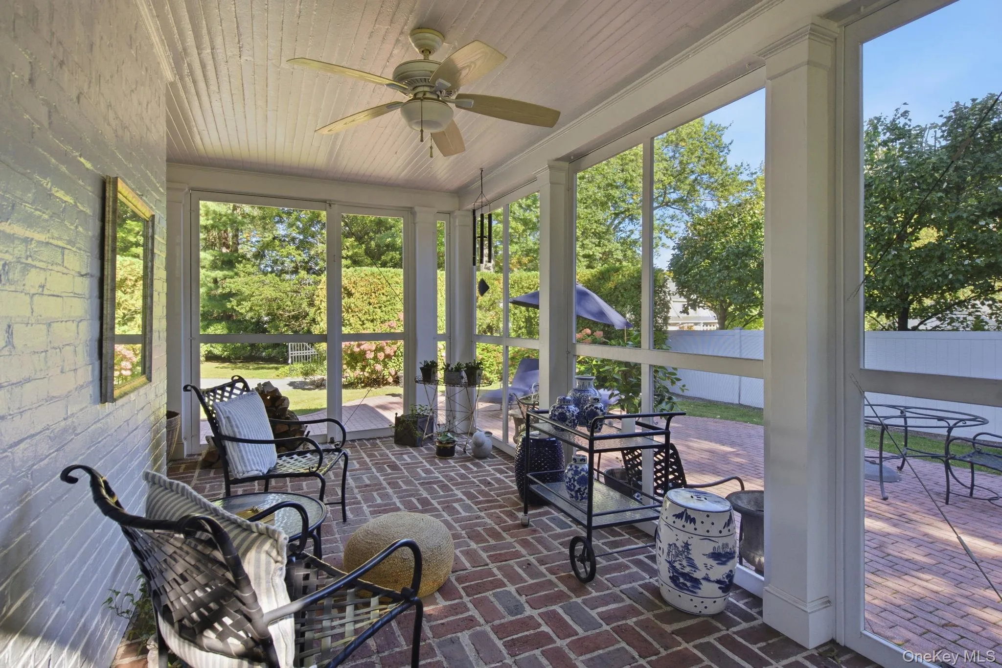 75 Dewey Street, Huntington, NY, 4 Bedrooms Bedrooms, 7 Rooms Rooms,3 BathroomsBathrooms,Residential,For Rent,Dewey,0,1059398 75 Dewey Street, Huntington, NY, 4 Bedrooms Bedrooms, 7 Rooms Rooms,3 BathroomsBathrooms,Residential,For Rent,Dewey,0,1059398