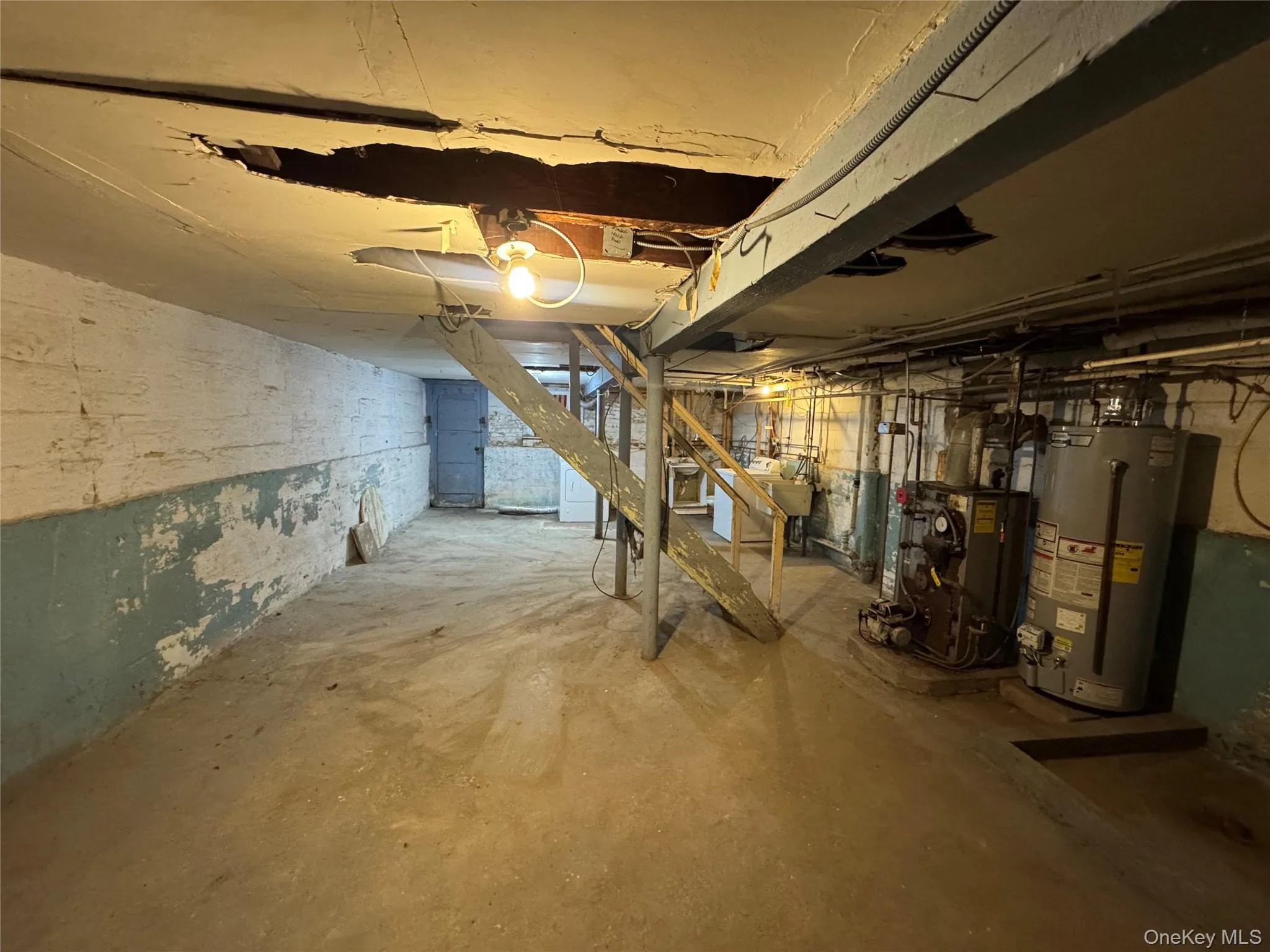 331 Beach 91st Street, New York, NY, 3 Bedrooms Bedrooms, 5 Rooms Rooms,1 BathroomBathrooms,Residential,For Rent,Beach 91st,0,1059402 331 Beach 91st Street, New York, NY, 3 Bedrooms Bedrooms, 5 Rooms Rooms,1 BathroomBathrooms,Residential,For Rent,Beach 91st,0,1059402