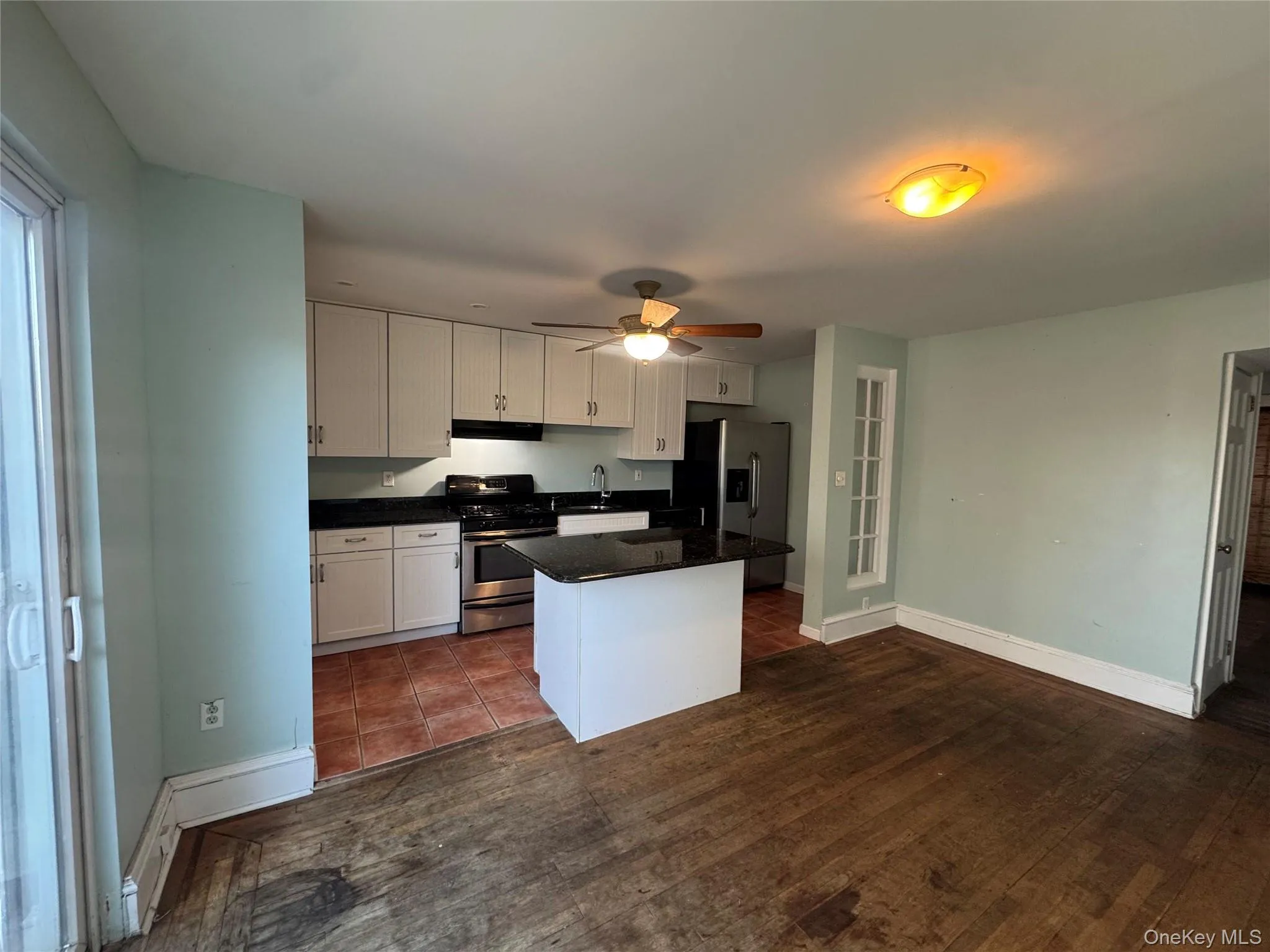 331 Beach 91st Street, New York, NY, 3 Bedrooms Bedrooms, 5 Rooms Rooms,1 BathroomBathrooms,Residential,For Rent,Beach 91st,0,1059402 331 Beach 91st Street, New York, NY, 3 Bedrooms Bedrooms, 5 Rooms Rooms,1 BathroomBathrooms,Residential,For Rent,Beach 91st,0,1059402