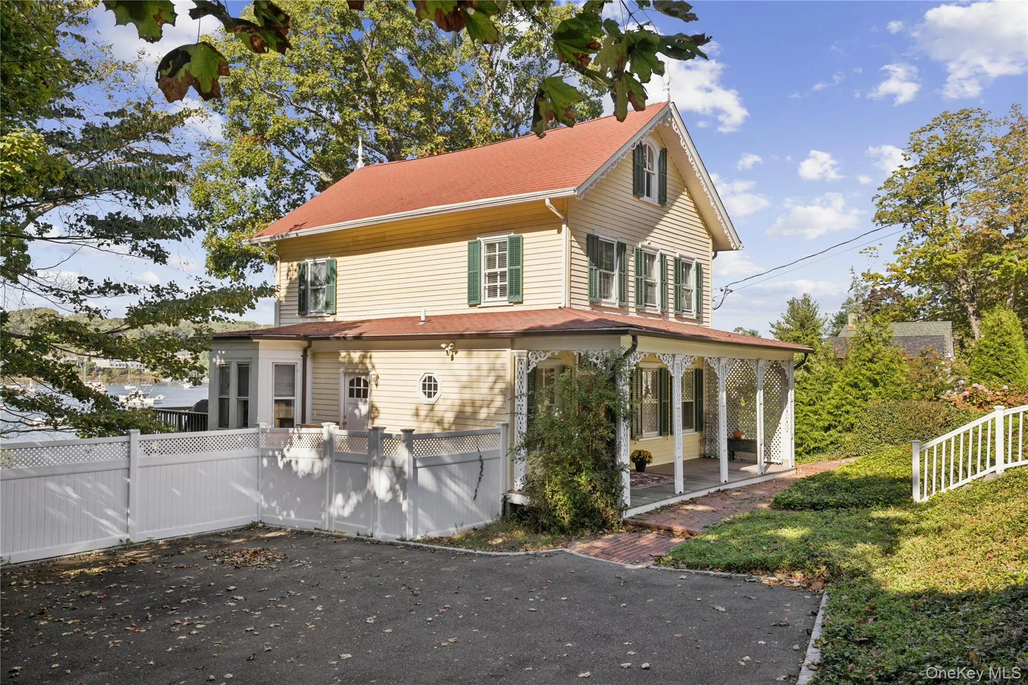 43 E Shore Road, Huntington, NY, 3 Bedrooms Bedrooms, 8 Rooms Rooms,4 BathroomsBathrooms,Residential,For Rent,E Shore,0,1059406 43 E Shore Road, Huntington, NY, 3 Bedrooms Bedrooms, 8 Rooms Rooms,4 BathroomsBathrooms,Residential,For Rent,E Shore,0,1059406
