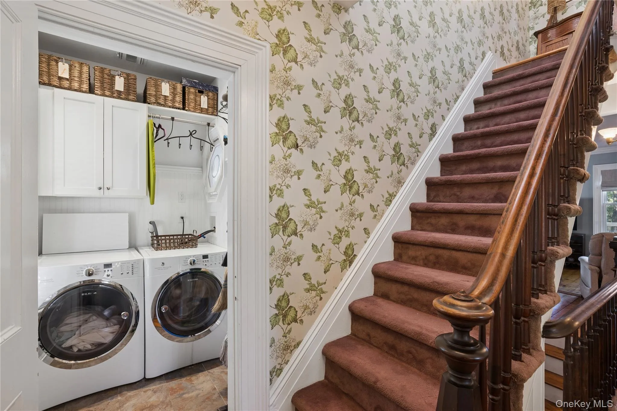 43 E Shore Road, Huntington, NY, 3 Bedrooms Bedrooms, 8 Rooms Rooms,4 BathroomsBathrooms,Residential,For Rent,E Shore,0,1059406 43 E Shore Road, Huntington, NY, 3 Bedrooms Bedrooms, 8 Rooms Rooms,4 BathroomsBathrooms,Residential,For Rent,E Shore,0,1059406