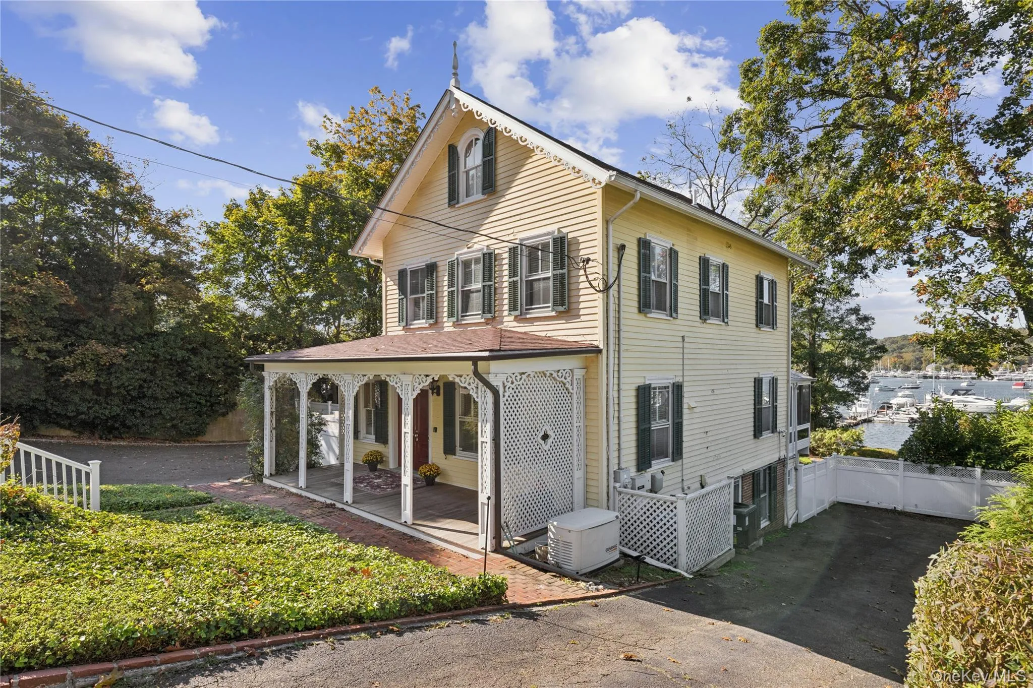 43 E Shore Road, Huntington, NY, 3 Bedrooms Bedrooms, 8 Rooms Rooms,4 BathroomsBathrooms,Residential,For Rent,E Shore,0,1059406 43 E Shore Road, Huntington, NY, 3 Bedrooms Bedrooms, 8 Rooms Rooms,4 BathroomsBathrooms,Residential,For Rent,E Shore,0,1059406