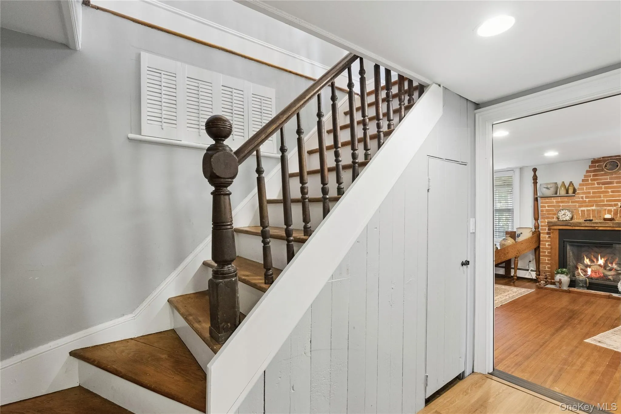 43 E Shore Road, Huntington, NY, 3 Bedrooms Bedrooms, 8 Rooms Rooms,4 BathroomsBathrooms,Residential,For Rent,E Shore,0,1059406 43 E Shore Road, Huntington, NY, 3 Bedrooms Bedrooms, 8 Rooms Rooms,4 BathroomsBathrooms,Residential,For Rent,E Shore,0,1059406