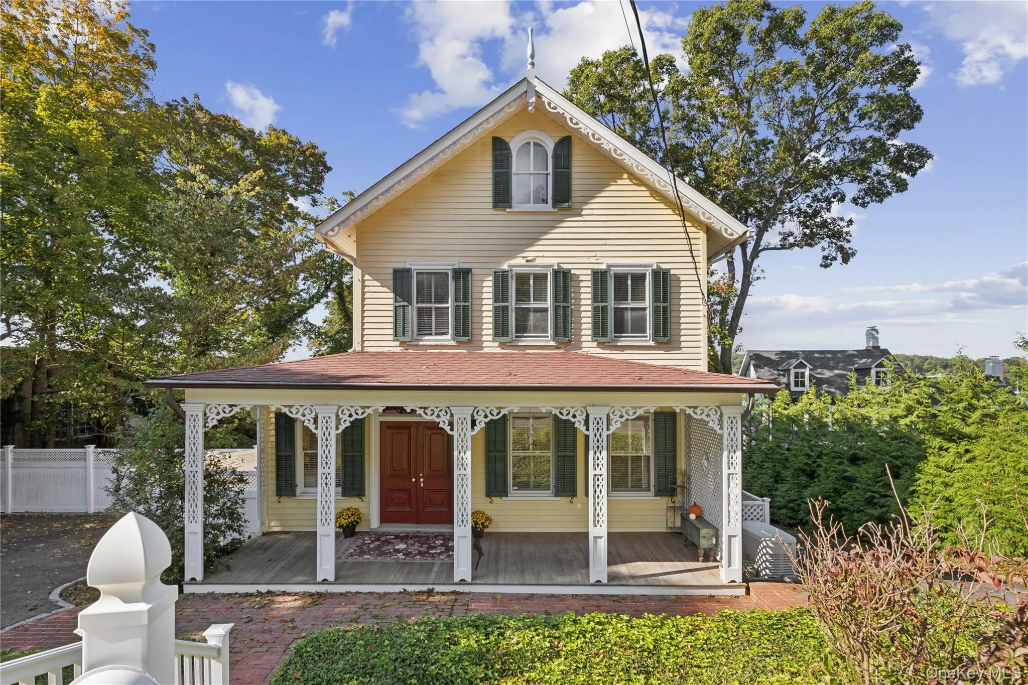 43 E Shore Road, Huntington, NY, 3 Bedrooms Bedrooms, 8 Rooms Rooms,4 BathroomsBathrooms,Residential,For Rent,E Shore,0,1059406 43 E Shore Road, Huntington, NY, 3 Bedrooms Bedrooms, 8 Rooms Rooms,4 BathroomsBathrooms,Residential,For Rent,E Shore,0,1059406