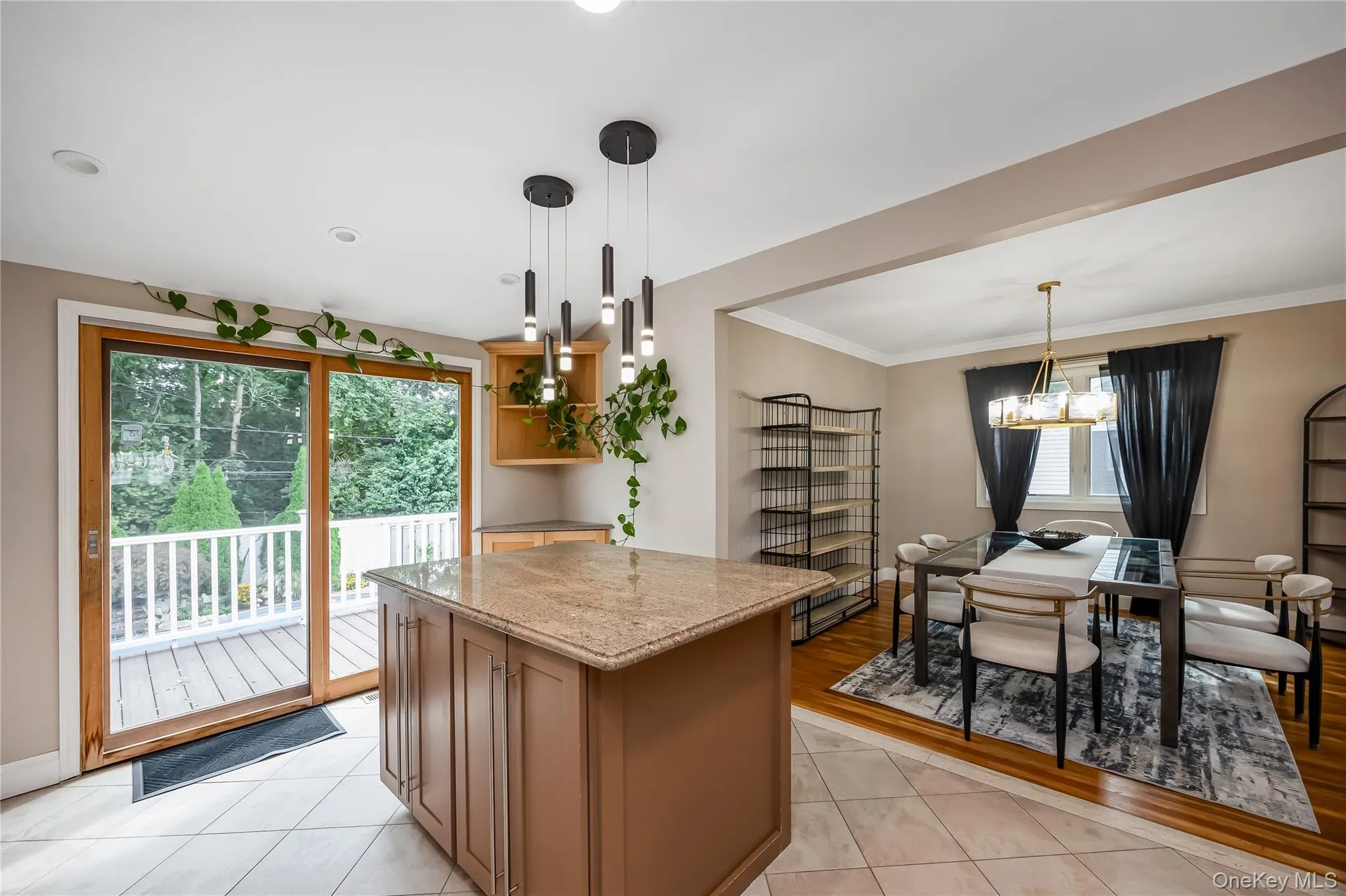 31 Sterling Lane, Smithtown, NY, 4 Bedrooms Bedrooms, 9 Rooms Rooms,2 BathroomsBathrooms,Residential,For Rent,Sterling,0,1059410 31 Sterling Lane, Smithtown, NY, 4 Bedrooms Bedrooms, 9 Rooms Rooms,2 BathroomsBathrooms,Residential,For Rent,Sterling,0,1059410