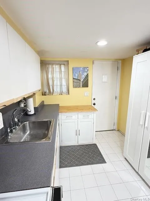 6414 83rd Place, New York, NY, 3 Bedrooms Bedrooms, 7 Rooms Rooms,2 BathroomsBathrooms,Residential,For Rent,83rd,0,1059411 6414 83rd Place, New York, NY, 3 Bedrooms Bedrooms, 7 Rooms Rooms,2 BathroomsBathrooms,Residential,For Rent,83rd,0,1059411