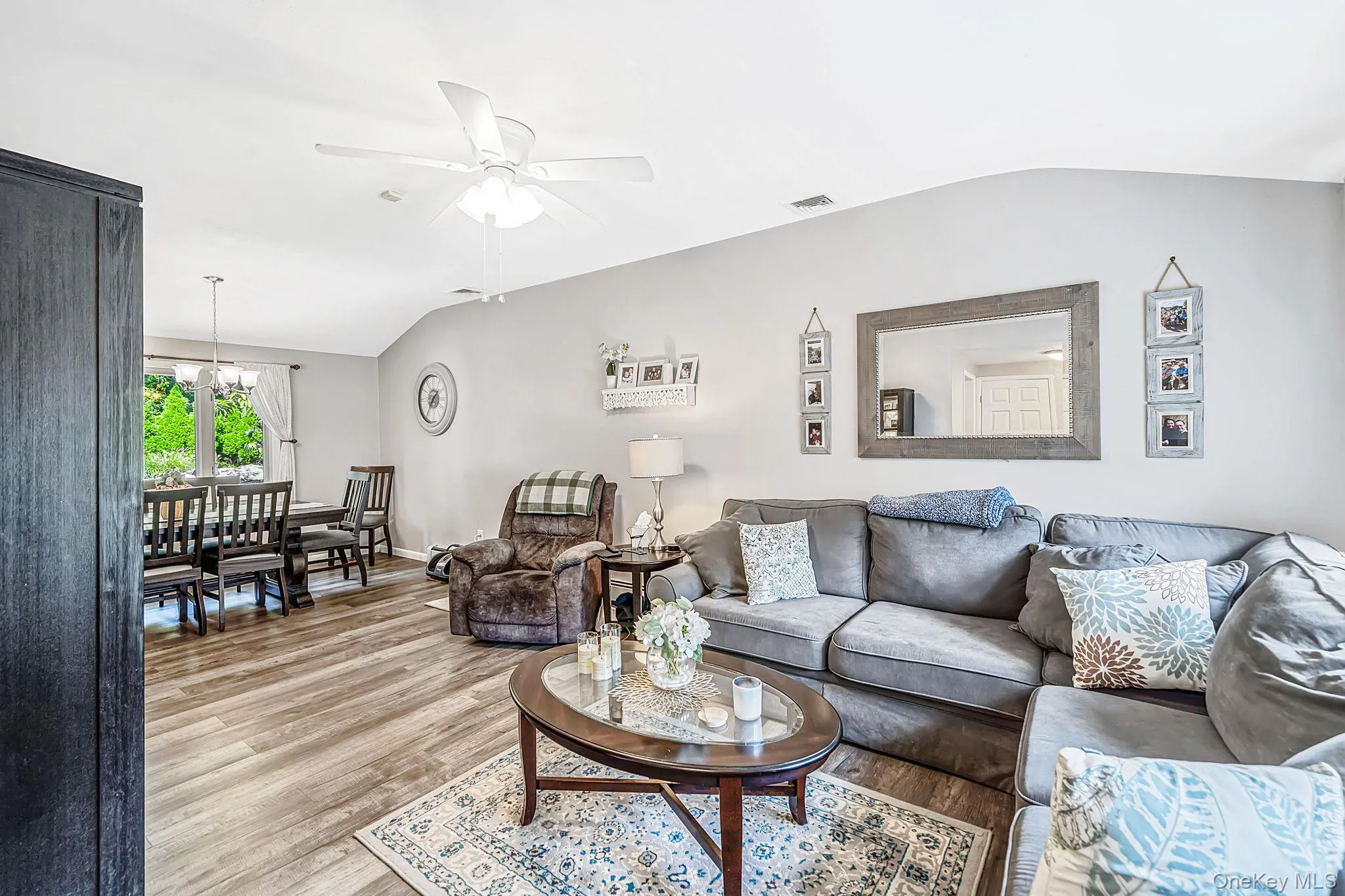5 Allegheny Drive, Brookhaven, NY, 4 Bedrooms Bedrooms, 7 Rooms Rooms,1 BathroomBathrooms,Residential,For Rent,Allegheny,0,1059416 5 Allegheny Drive, Brookhaven, NY, 4 Bedrooms Bedrooms, 7 Rooms Rooms,1 BathroomBathrooms,Residential,For Rent,Allegheny,0,1059416
