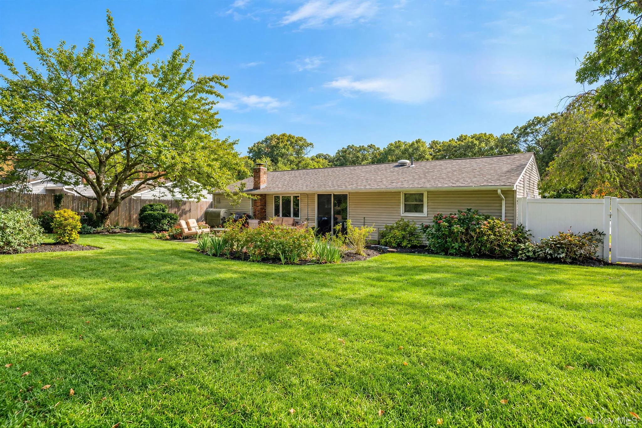 5 Allegheny Drive, Brookhaven, NY, 4 Bedrooms Bedrooms, 7 Rooms Rooms,1 BathroomBathrooms,Residential,For Rent,Allegheny,0,1059416 5 Allegheny Drive, Brookhaven, NY, 4 Bedrooms Bedrooms, 7 Rooms Rooms,1 BathroomBathrooms,Residential,For Rent,Allegheny,0,1059416