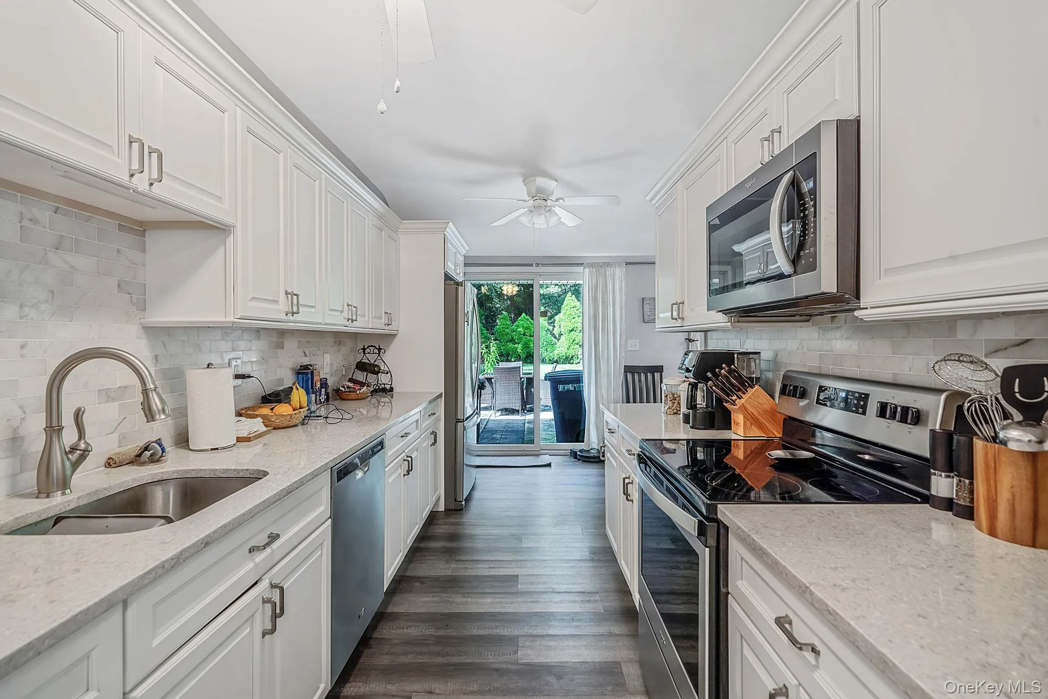 5 Allegheny Drive, Brookhaven, NY, 4 Bedrooms Bedrooms, 7 Rooms Rooms,1 BathroomBathrooms,Residential,For Rent,Allegheny,0,1059416 5 Allegheny Drive, Brookhaven, NY, 4 Bedrooms Bedrooms, 7 Rooms Rooms,1 BathroomBathrooms,Residential,For Rent,Allegheny,0,1059416
