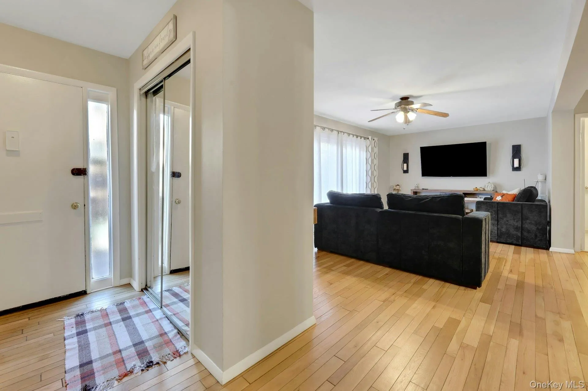 17 Heritage Drive, Clarkstown, NY, 3 Bedrooms Bedrooms, 8 Rooms Rooms,2 BathroomsBathrooms,Residential,For Rent,Heritage,0,1059434 17 Heritage Drive, Clarkstown, NY, 3 Bedrooms Bedrooms, 8 Rooms Rooms,2 BathroomsBathrooms,Residential,For Rent,Heritage,0,1059434