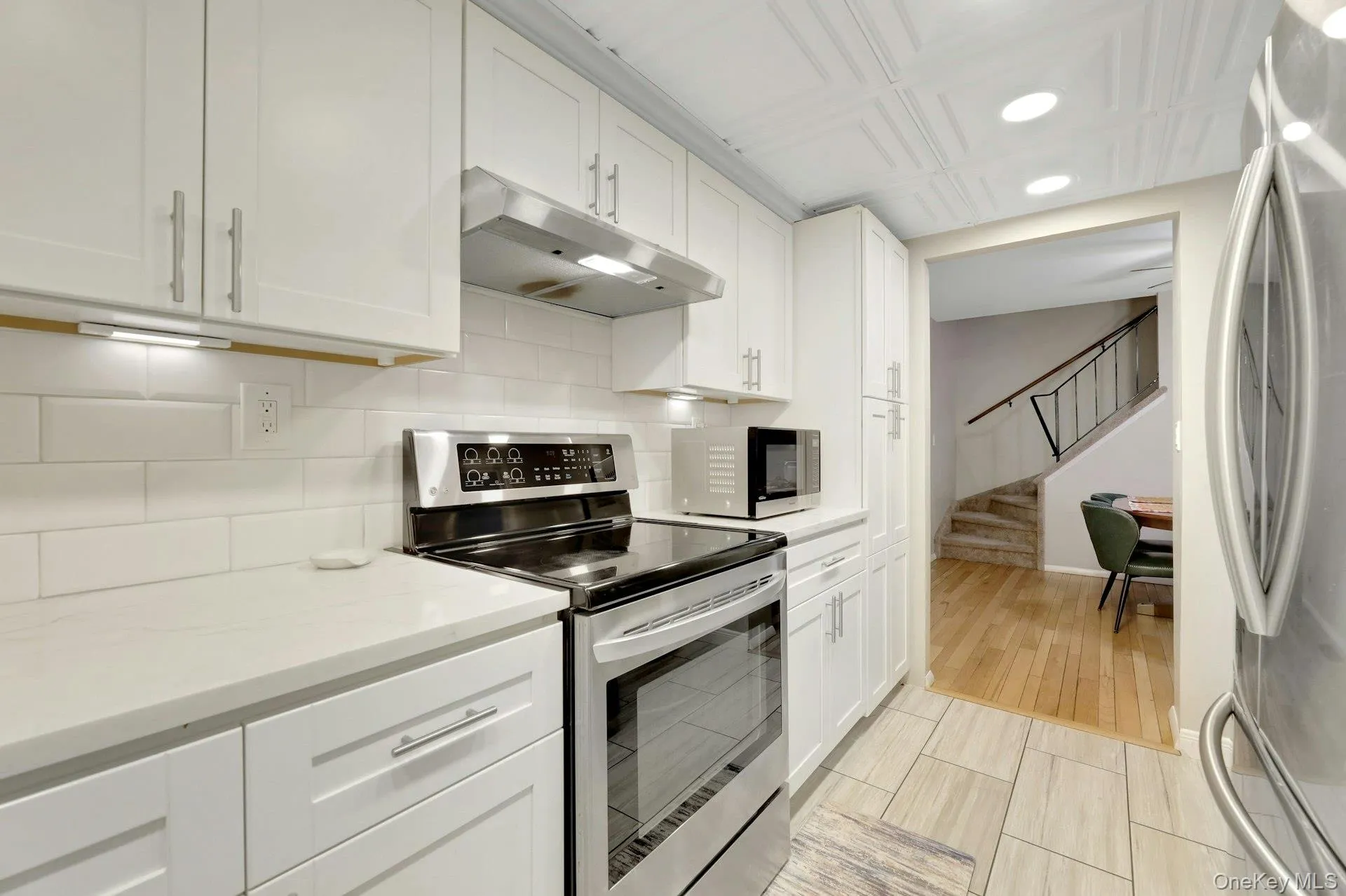 17 Heritage Drive, Clarkstown, NY, 3 Bedrooms Bedrooms, 8 Rooms Rooms,2 BathroomsBathrooms,Residential,For Rent,Heritage,0,1059434 17 Heritage Drive, Clarkstown, NY, 3 Bedrooms Bedrooms, 8 Rooms Rooms,2 BathroomsBathrooms,Residential,For Rent,Heritage,0,1059434