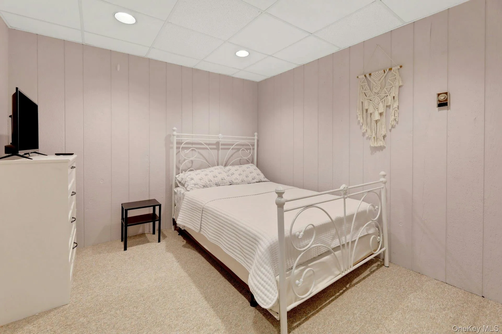 17 Heritage Drive, Clarkstown, NY, 3 Bedrooms Bedrooms, 8 Rooms Rooms,2 BathroomsBathrooms,Residential,For Rent,Heritage,0,1059434 17 Heritage Drive, Clarkstown, NY, 3 Bedrooms Bedrooms, 8 Rooms Rooms,2 BathroomsBathrooms,Residential,For Rent,Heritage,0,1059434