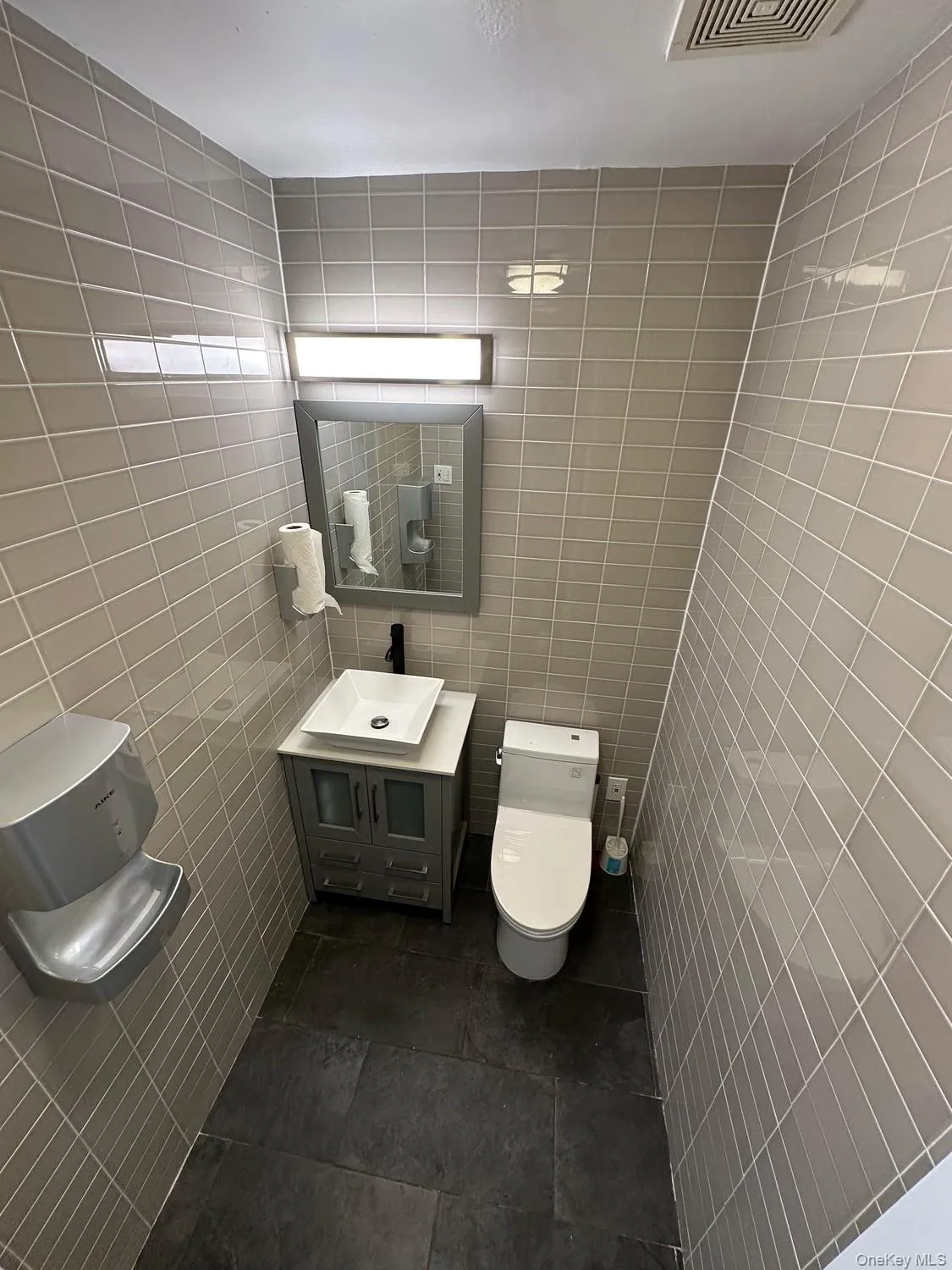 96 Main Street, Hempstead, NY, ,Commercial Lease,For Rent,Main,0,1059439 96 Main Street, Hempstead, NY, ,Commercial Lease,For Rent,Main,0,1059439