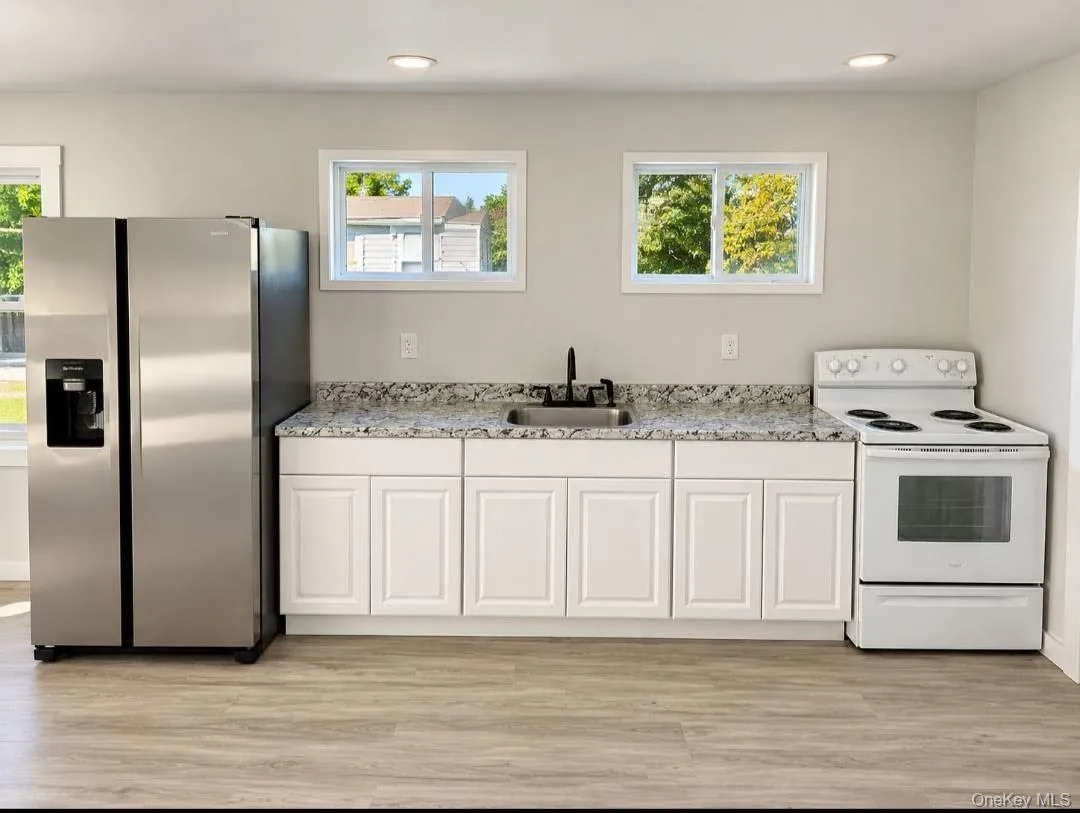 5 Highland Avenue, Thompson, NY, 3 Bedrooms Bedrooms, 5 Rooms Rooms,2 BathroomsBathrooms,Residential,For Rent,Highland,0,1059446 5 Highland Avenue, Thompson, NY, 3 Bedrooms Bedrooms, 5 Rooms Rooms,2 BathroomsBathrooms,Residential,For Rent,Highland,0,1059446