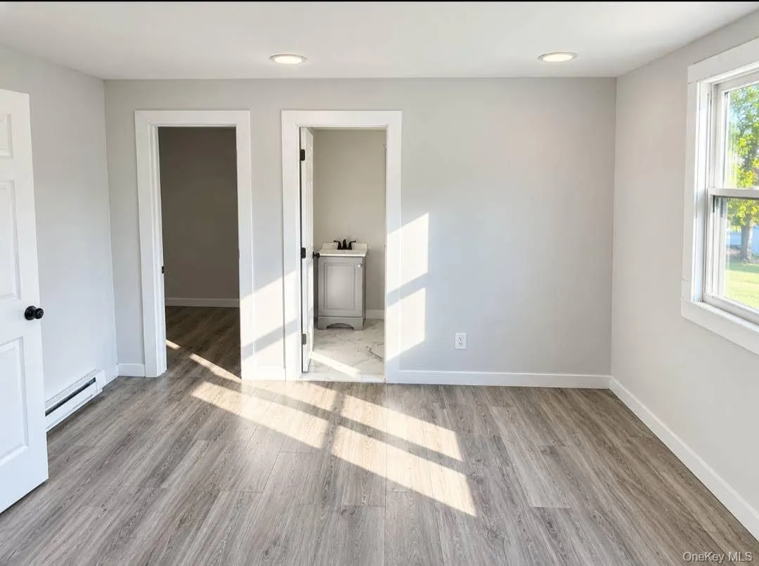 5 Highland Avenue, Thompson, NY, 3 Bedrooms Bedrooms, 5 Rooms Rooms,2 BathroomsBathrooms,Residential,For Rent,Highland,0,1059446 5 Highland Avenue, Thompson, NY, 3 Bedrooms Bedrooms, 5 Rooms Rooms,2 BathroomsBathrooms,Residential,For Rent,Highland,0,1059446