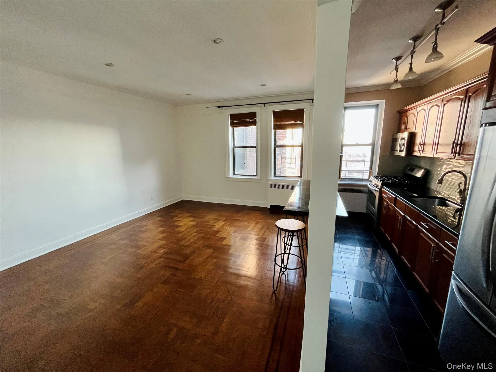 34-20 83rd Street, New York, NY, 1 Bedroom Bedrooms, 4 Rooms Rooms,1 BathroomBathrooms,Residential Lease,For Rent,83rd,0,1059450 34-20 83rd Street, New York, NY, 1 Bedroom Bedrooms, 4 Rooms Rooms,1 BathroomBathrooms,Residential Lease,For Rent,83rd,0,1059450