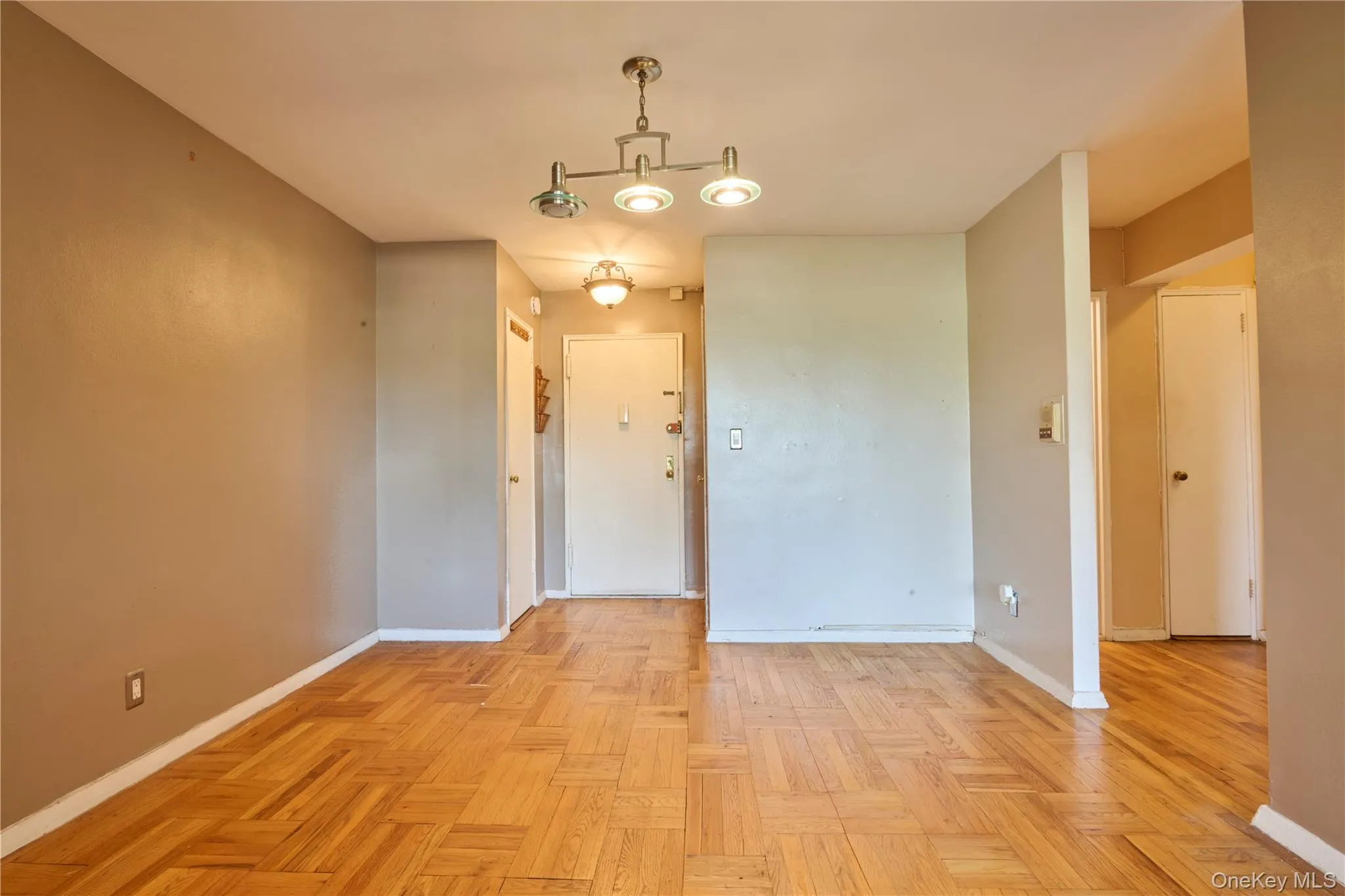 355 Bronx River Rd Bronx River Road, Yonkers, NY, 2 Bedrooms Bedrooms, 4 Rooms Rooms,2 BathroomsBathrooms,Residential,For Rent,Bronx River Road,0,1059453 355 Bronx River Rd Bronx River Road, Yonkers, NY, 2 Bedrooms Bedrooms, 4 Rooms Rooms,2 BathroomsBathrooms,Residential,For Rent,Bronx River Road,0,1059453