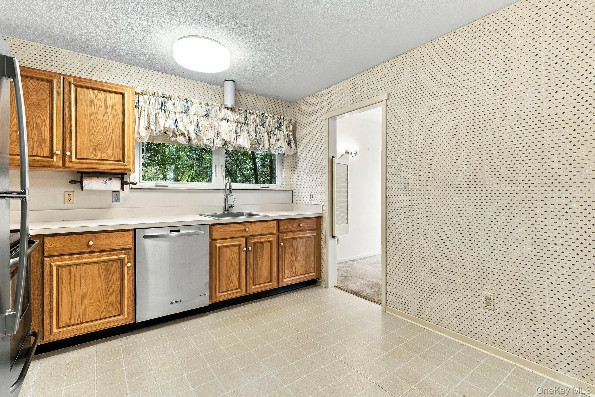 104 Heritage Hills, Somers, NY, 3 Bedrooms Bedrooms, 6 Rooms Rooms,2 BathroomsBathrooms,Residential,For Rent,Heritage Hills,0,1059465 104 Heritage Hills, Somers, NY, 3 Bedrooms Bedrooms, 6 Rooms Rooms,2 BathroomsBathrooms,Residential,For Rent,Heritage Hills,0,1059465