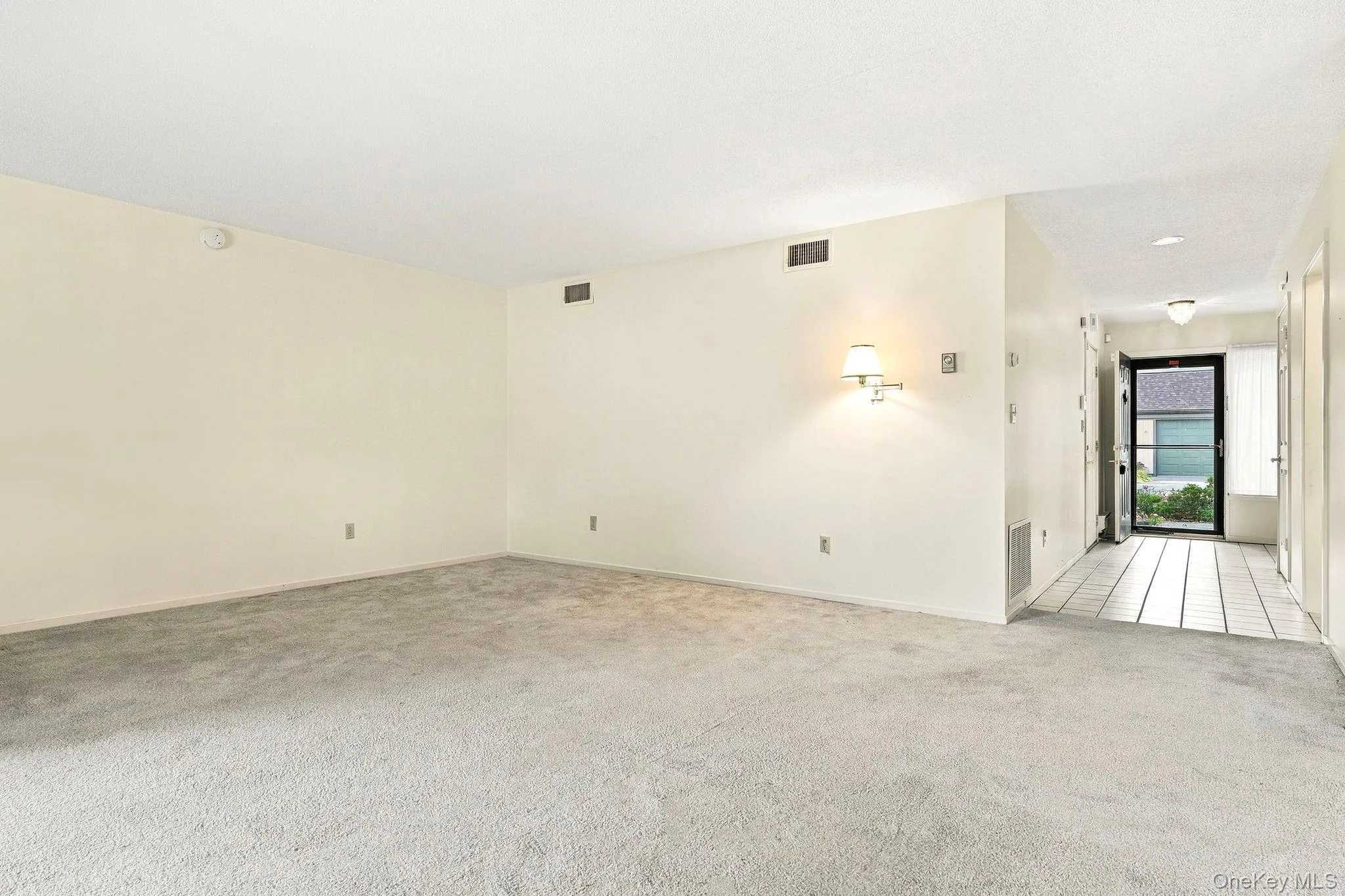 104 Heritage Hills, Somers, NY, 3 Bedrooms Bedrooms, 6 Rooms Rooms,2 BathroomsBathrooms,Residential,For Rent,Heritage Hills,0,1059465 104 Heritage Hills, Somers, NY, 3 Bedrooms Bedrooms, 6 Rooms Rooms,2 BathroomsBathrooms,Residential,For Rent,Heritage Hills,0,1059465