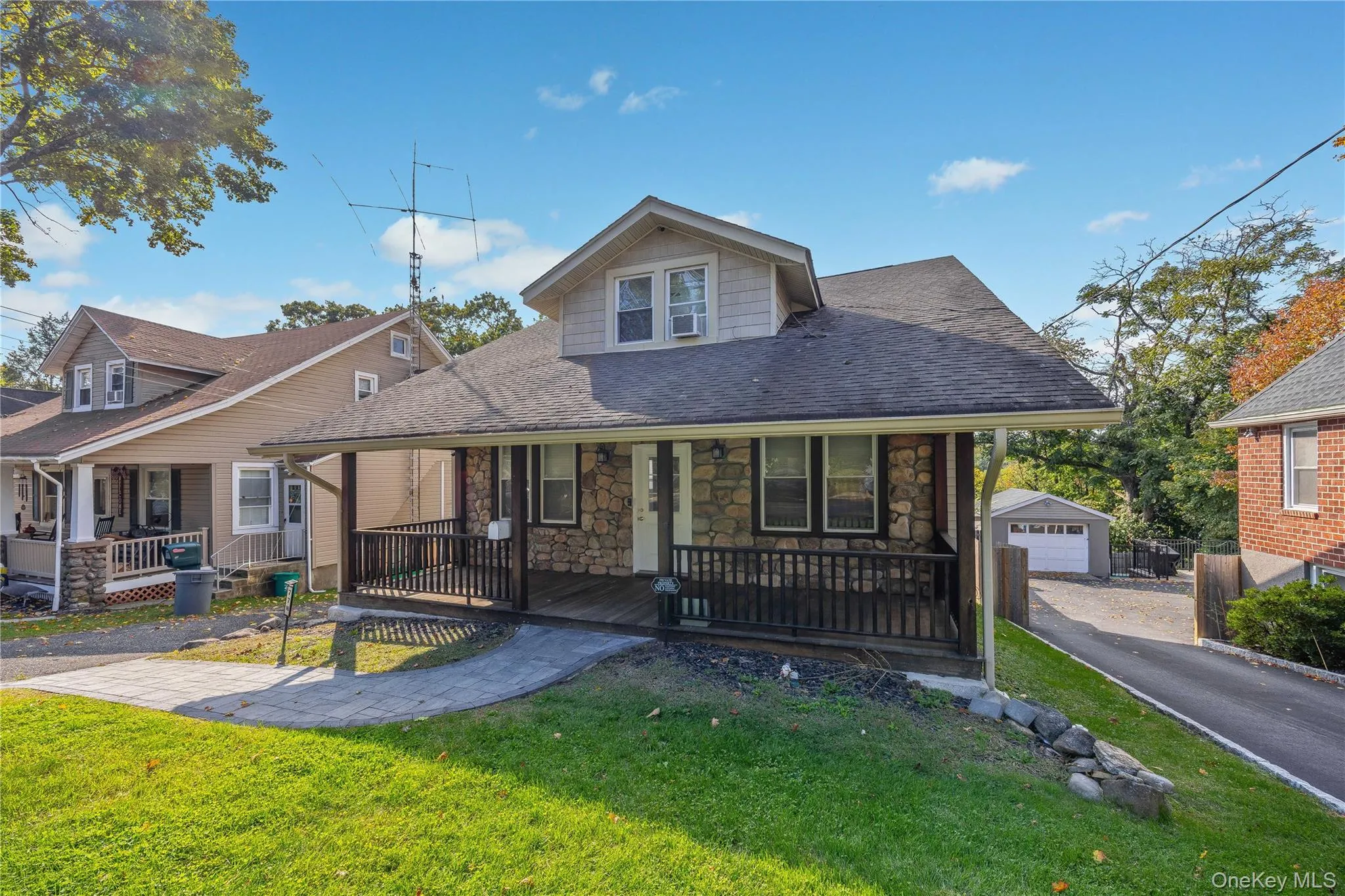 77 Main Street, Orangetown, NY, 3 Bedrooms Bedrooms, 6 Rooms Rooms,1 BathroomBathrooms,Residential Lease,For Rent,Main,0,1059469 77 Main Street, Orangetown, NY, 3 Bedrooms Bedrooms, 6 Rooms Rooms,1 BathroomBathrooms,Residential Lease,For Rent,Main,0,1059469