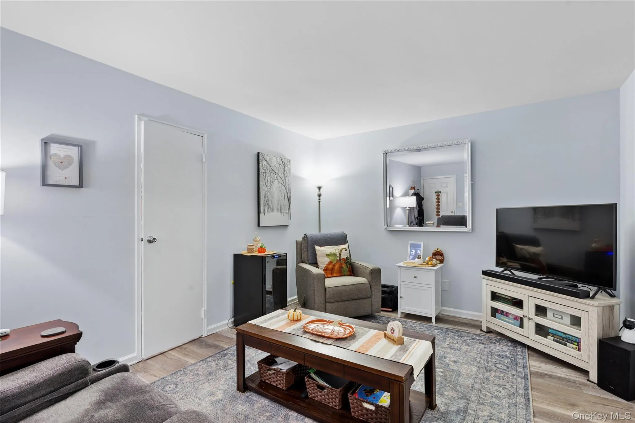 40 4th Street, Brookhaven, NY, 1 Bedroom Bedrooms, 3 Rooms Rooms,1 BathroomBathrooms,Residential,For Rent,4th,0,1059472 40 4th Street, Brookhaven, NY, 1 Bedroom Bedrooms, 3 Rooms Rooms,1 BathroomBathrooms,Residential,For Rent,4th,0,1059472