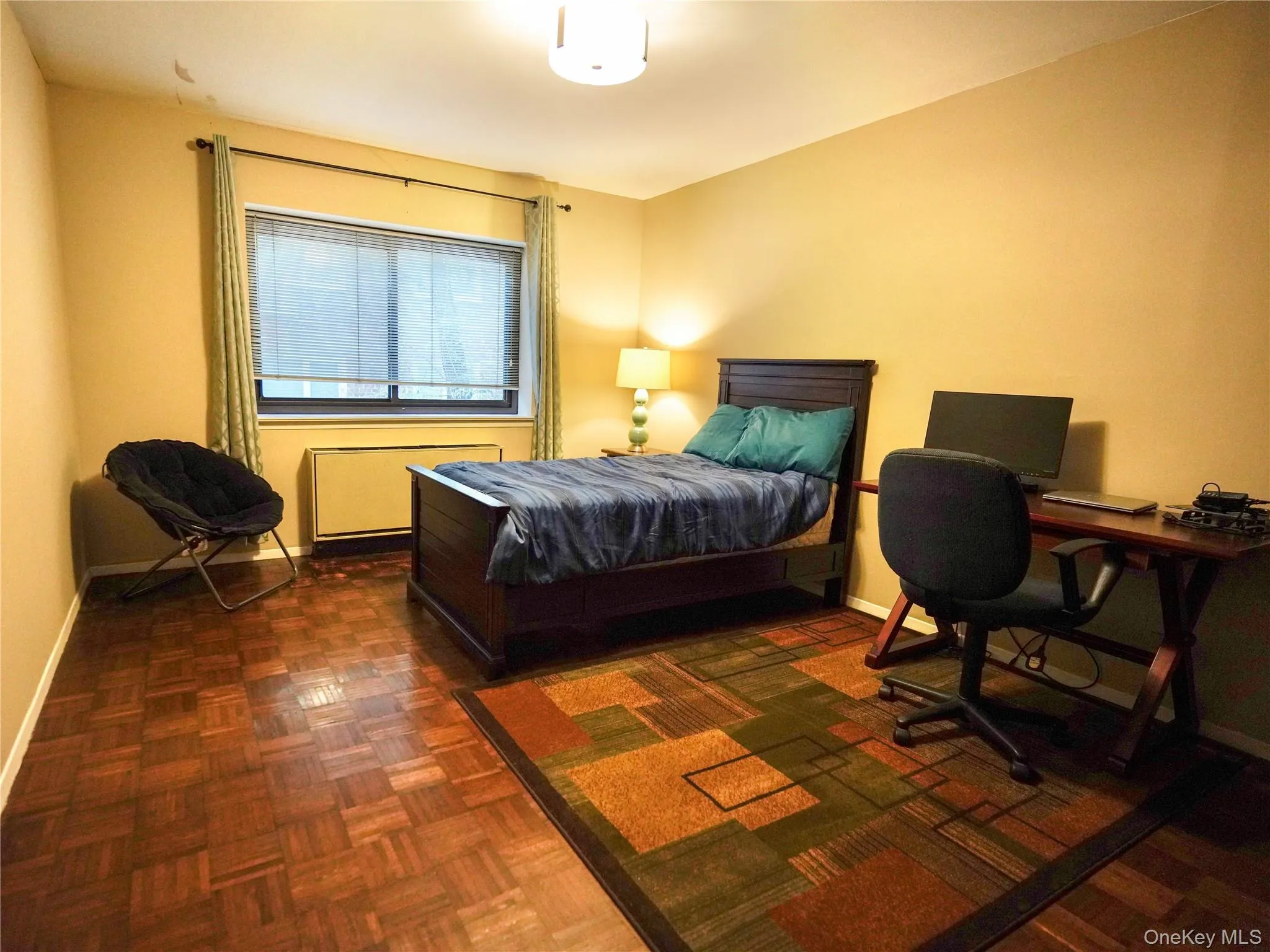 21 Canterbury Road, North Hempstead, NY, 2 Bedrooms Bedrooms, 4 Rooms Rooms,2 BathroomsBathrooms,Residential,For Rent,Canterbury,0,1059476 21 Canterbury Road, North Hempstead, NY, 2 Bedrooms Bedrooms, 4 Rooms Rooms,2 BathroomsBathrooms,Residential,For Rent,Canterbury,0,1059476