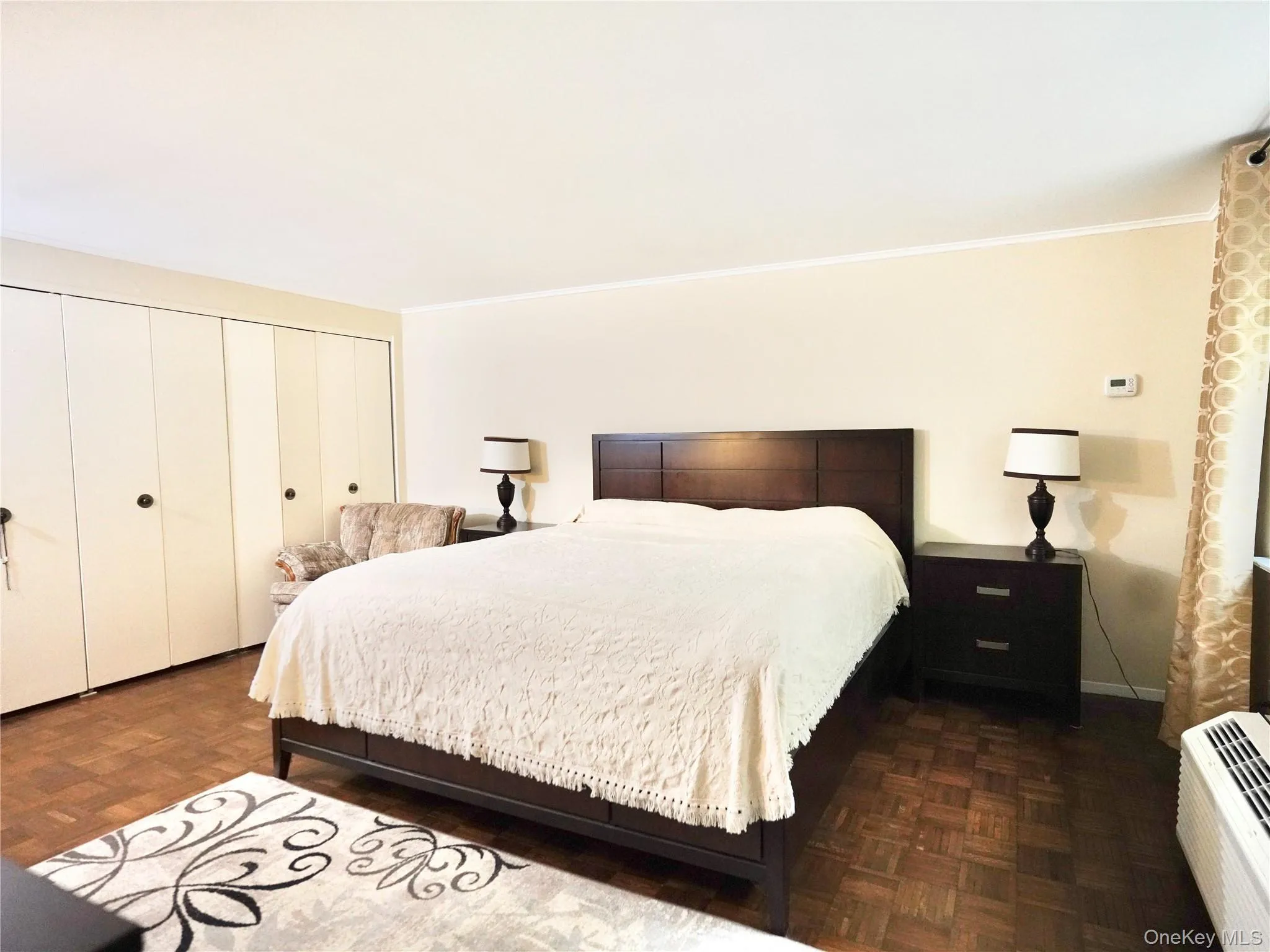 21 Canterbury Road, North Hempstead, NY, 2 Bedrooms Bedrooms, 4 Rooms Rooms,2 BathroomsBathrooms,Residential,For Rent,Canterbury,0,1059476 21 Canterbury Road, North Hempstead, NY, 2 Bedrooms Bedrooms, 4 Rooms Rooms,2 BathroomsBathrooms,Residential,For Rent,Canterbury,0,1059476