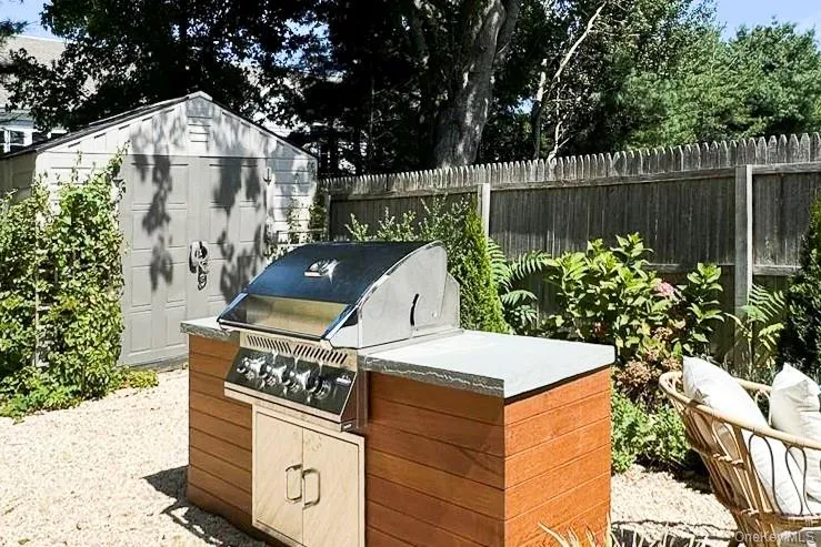 77 Hillcrest Avenue, Southampton, NY, 3 Bedroom Bedrooms, 9 Room Rooms,2 BathroomBathrooms,Residential Lease,For Rent,Hillcrest,0,1059480 77 Hillcrest Avenue, Southampton, NY, 3 Bedroom Bedrooms, 9 Room Rooms,2 BathroomBathrooms,Residential Lease,For Rent,Hillcrest,0,1059480