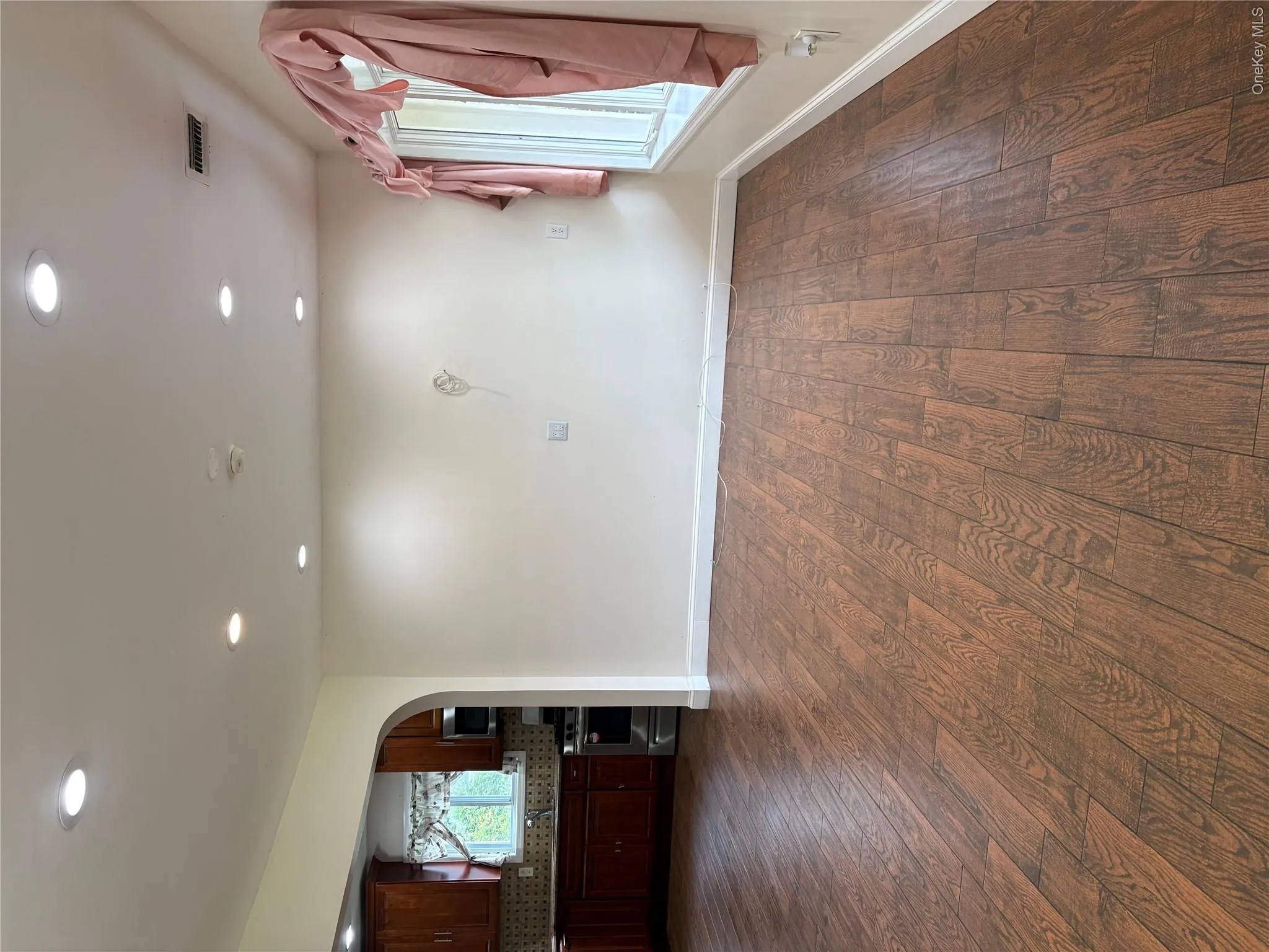 290 Leaf Avenue, Islip, NY, 3 Bedroom Bedrooms, 4 Room Rooms,1 BathroomBathrooms,Residential Lease,For Rent,Leaf,0,1059482 290 Leaf Avenue, Islip, NY, 3 Bedroom Bedrooms, 4 Room Rooms,1 BathroomBathrooms,Residential Lease,For Rent,Leaf,0,1059482