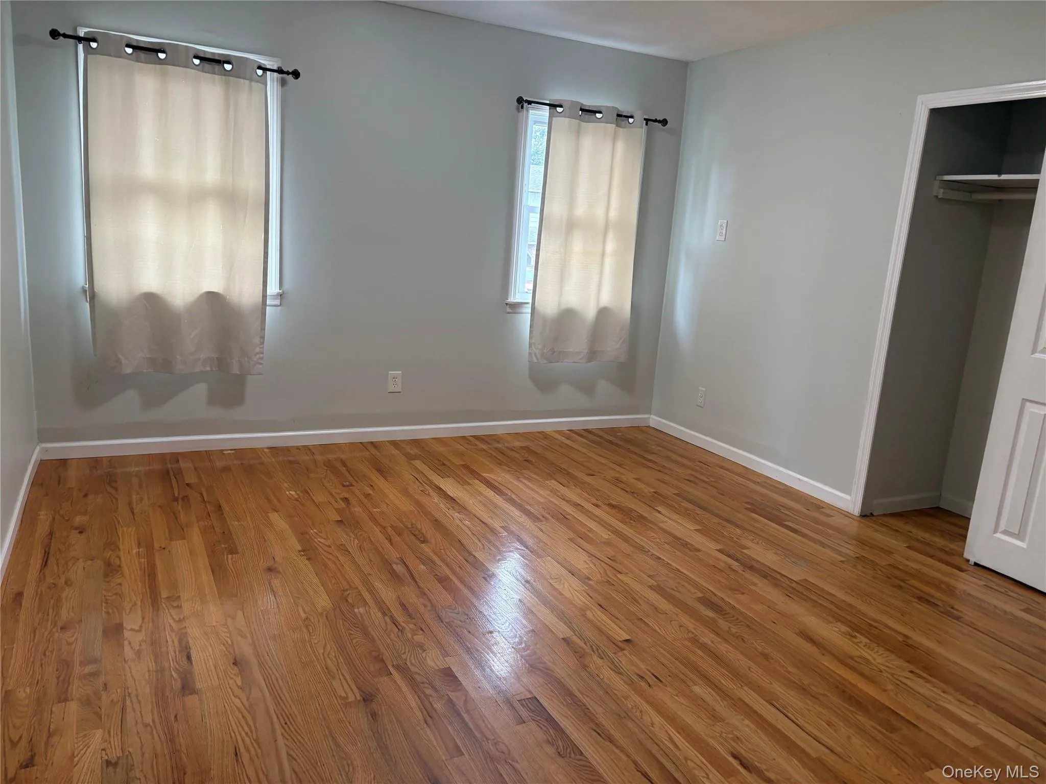 290 Leaf Avenue, Islip, NY, 3 Bedroom Bedrooms, 4 Room Rooms,1 BathroomBathrooms,Residential Lease,For Rent,Leaf,0,1059482 290 Leaf Avenue, Islip, NY, 3 Bedroom Bedrooms, 4 Room Rooms,1 BathroomBathrooms,Residential Lease,For Rent,Leaf,0,1059482