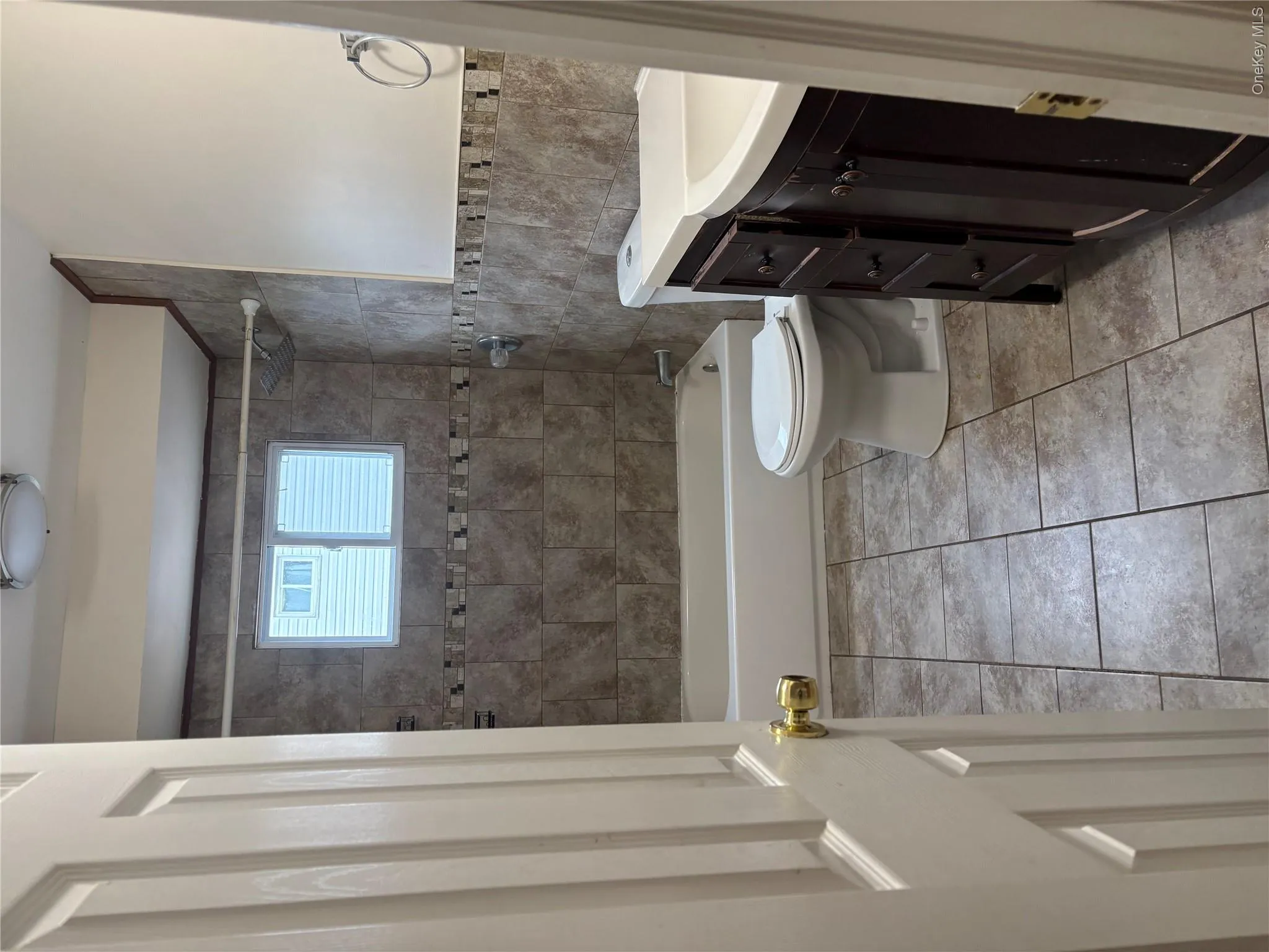 290 Leaf Avenue, Islip, NY, 3 Bedroom Bedrooms, 4 Room Rooms,1 BathroomBathrooms,Residential Lease,For Rent,Leaf,0,1059482 290 Leaf Avenue, Islip, NY, 3 Bedroom Bedrooms, 4 Room Rooms,1 BathroomBathrooms,Residential Lease,For Rent,Leaf,0,1059482