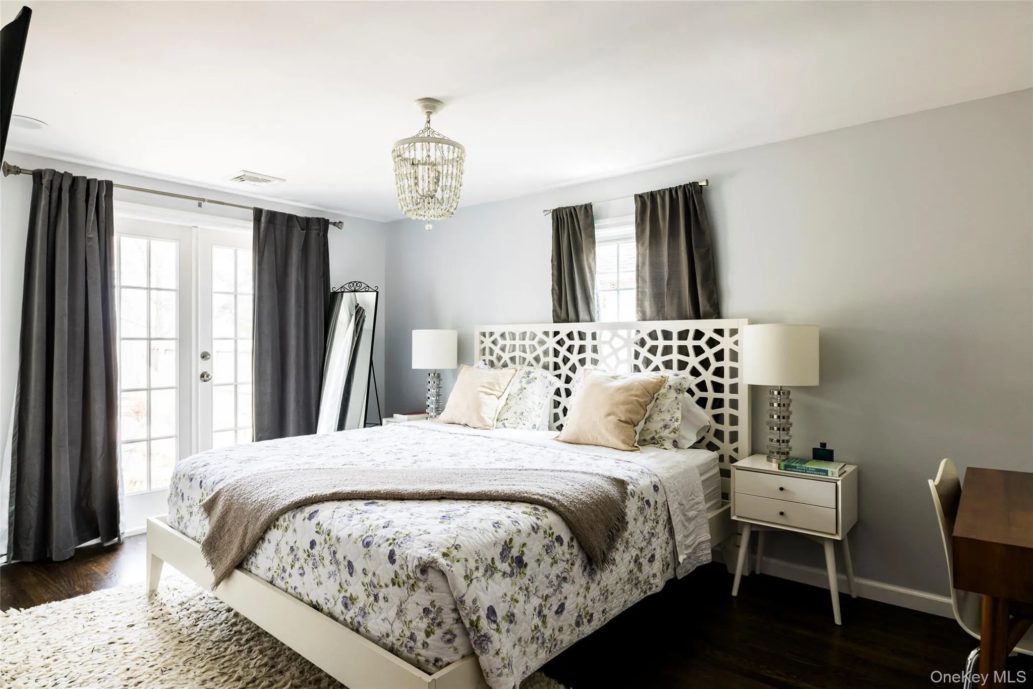 77 Hillcrest Avenue, Southampton, NY, 3 Bedroom Bedrooms, 9 Room Rooms,2 BathroomBathrooms,Residential Lease,For Rent,Hillcrest,0,1059483 77 Hillcrest Avenue, Southampton, NY, 3 Bedroom Bedrooms, 9 Room Rooms,2 BathroomBathrooms,Residential Lease,For Rent,Hillcrest,0,1059483