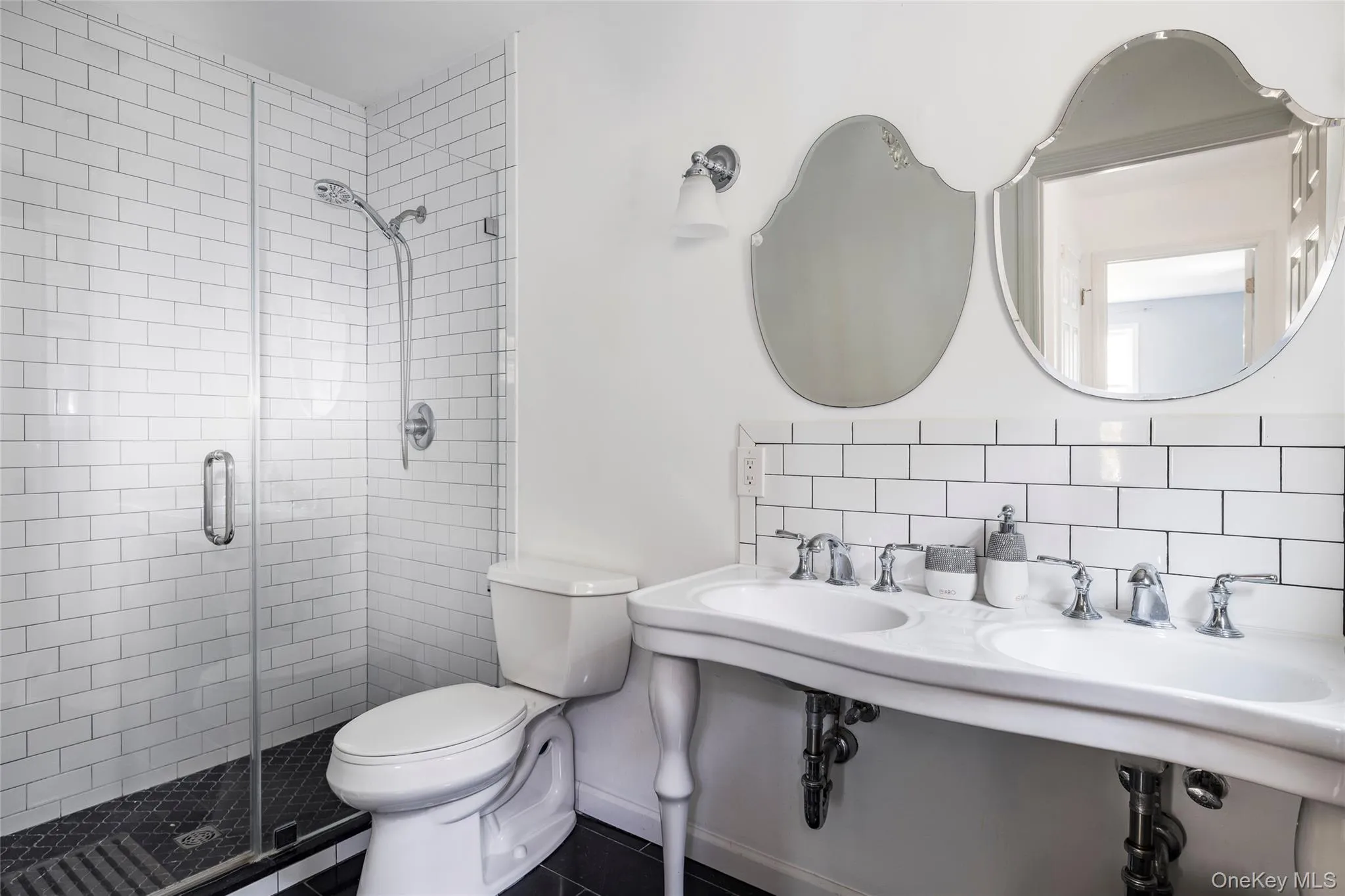 77 Hillcrest Avenue, Southampton, NY, 3 Bedroom Bedrooms, 9 Room Rooms,2 BathroomBathrooms,Residential Lease,For Rent,Hillcrest,0,1059485 77 Hillcrest Avenue, Southampton, NY, 3 Bedroom Bedrooms, 9 Room Rooms,2 BathroomBathrooms,Residential Lease,For Rent,Hillcrest,0,1059485