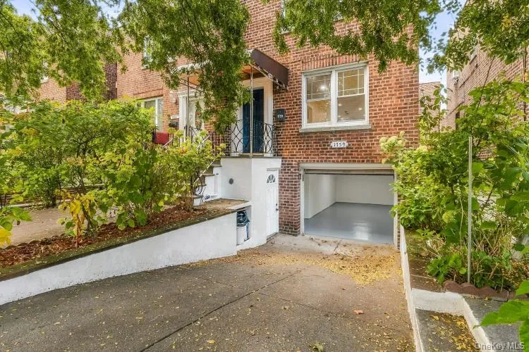 1759 Tenbroeck Avenue, New York, NY, 3 Bedrooms Bedrooms, 6 Rooms Rooms,2 BathroomsBathrooms,Residential,For Rent,Tenbroeck,0,1059487 1759 Tenbroeck Avenue, New York, NY, 3 Bedrooms Bedrooms, 6 Rooms Rooms,2 BathroomsBathrooms,Residential,For Rent,Tenbroeck,0,1059487